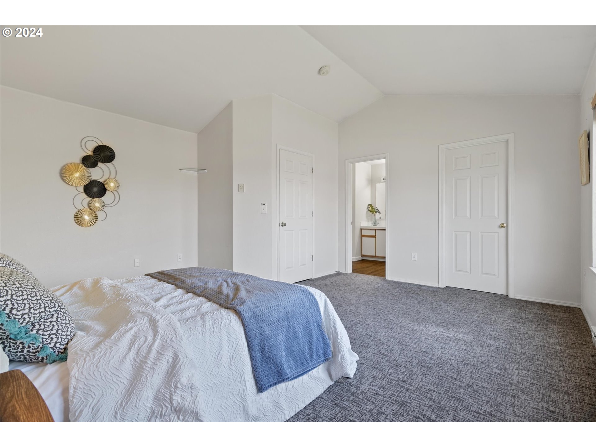 7139 SW SAGERT ST 103