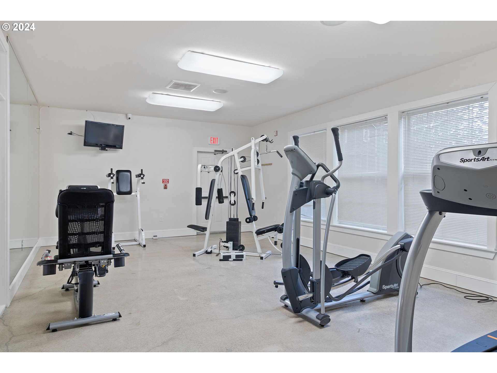 7139 SW SAGERT ST 103