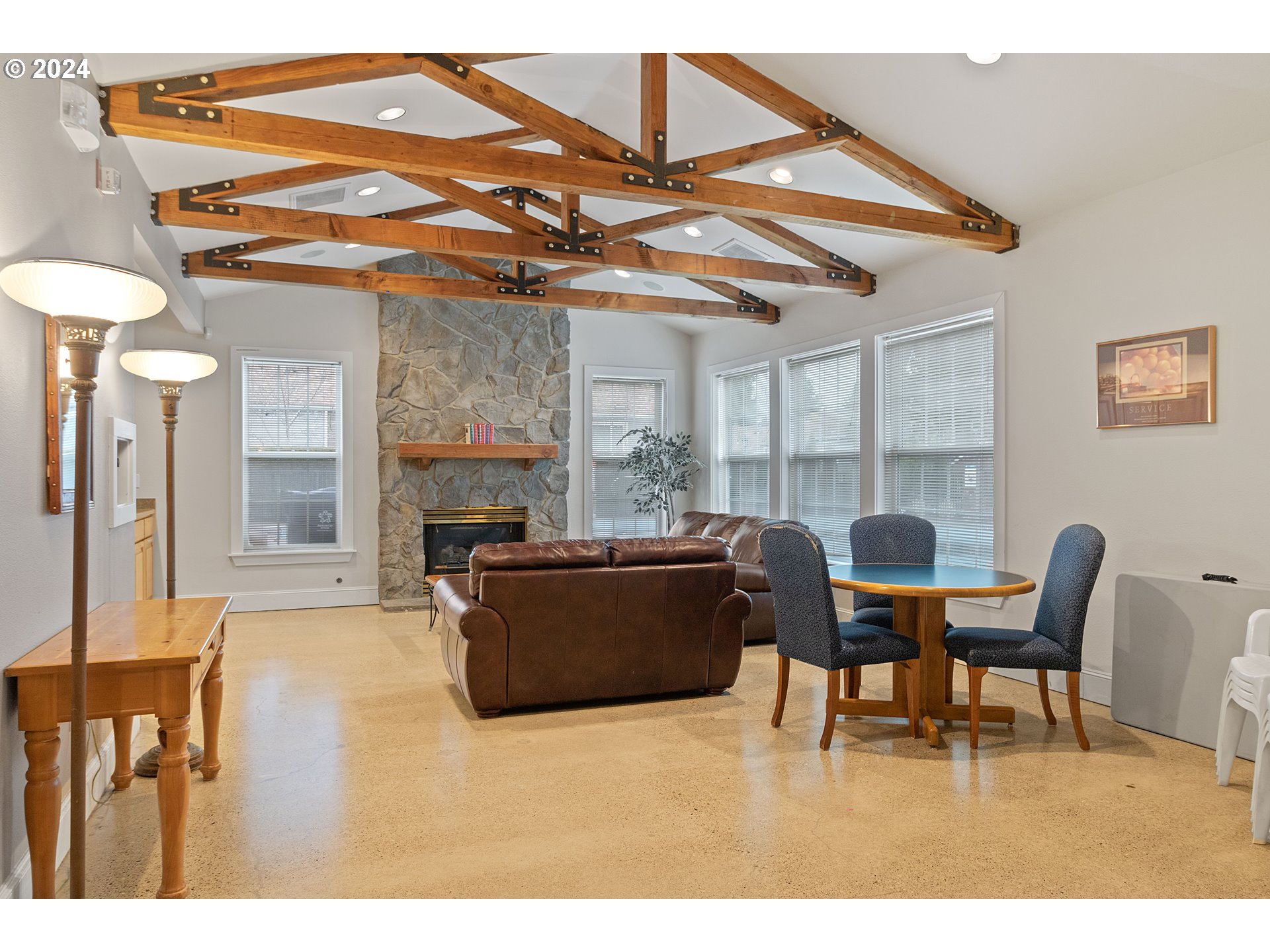 7139 SW SAGERT ST 103