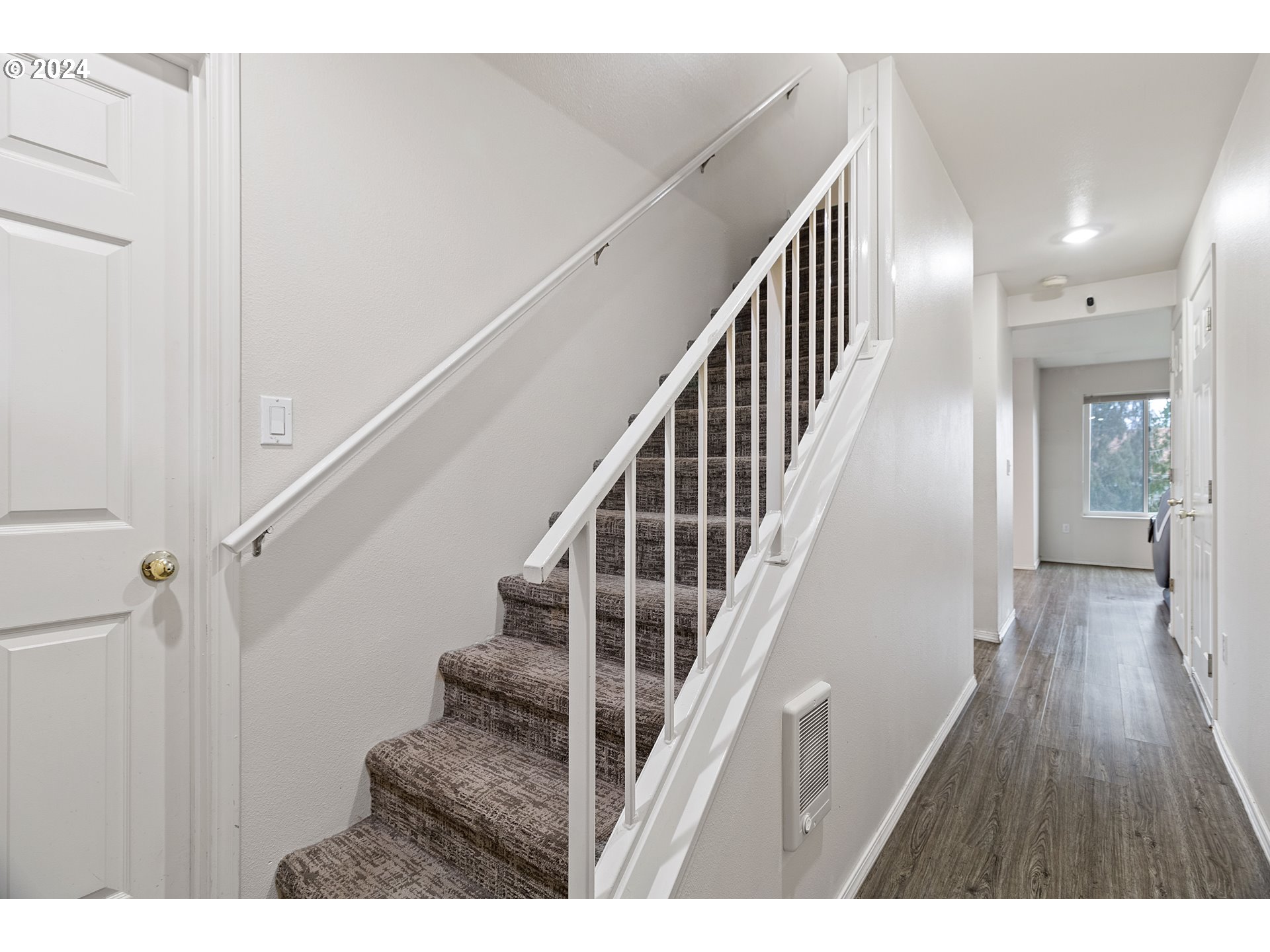 7139 SW SAGERT ST 103