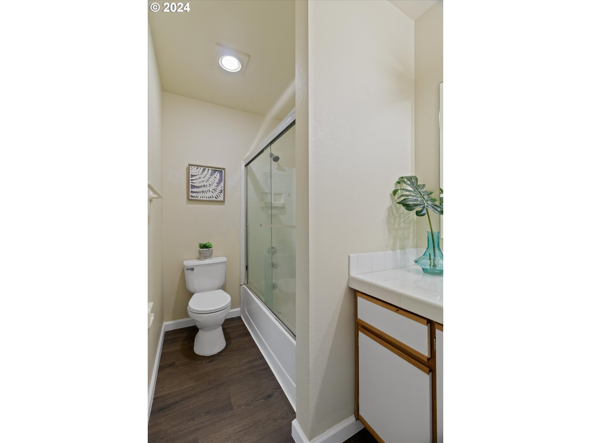 7139 SW SAGERT ST 103