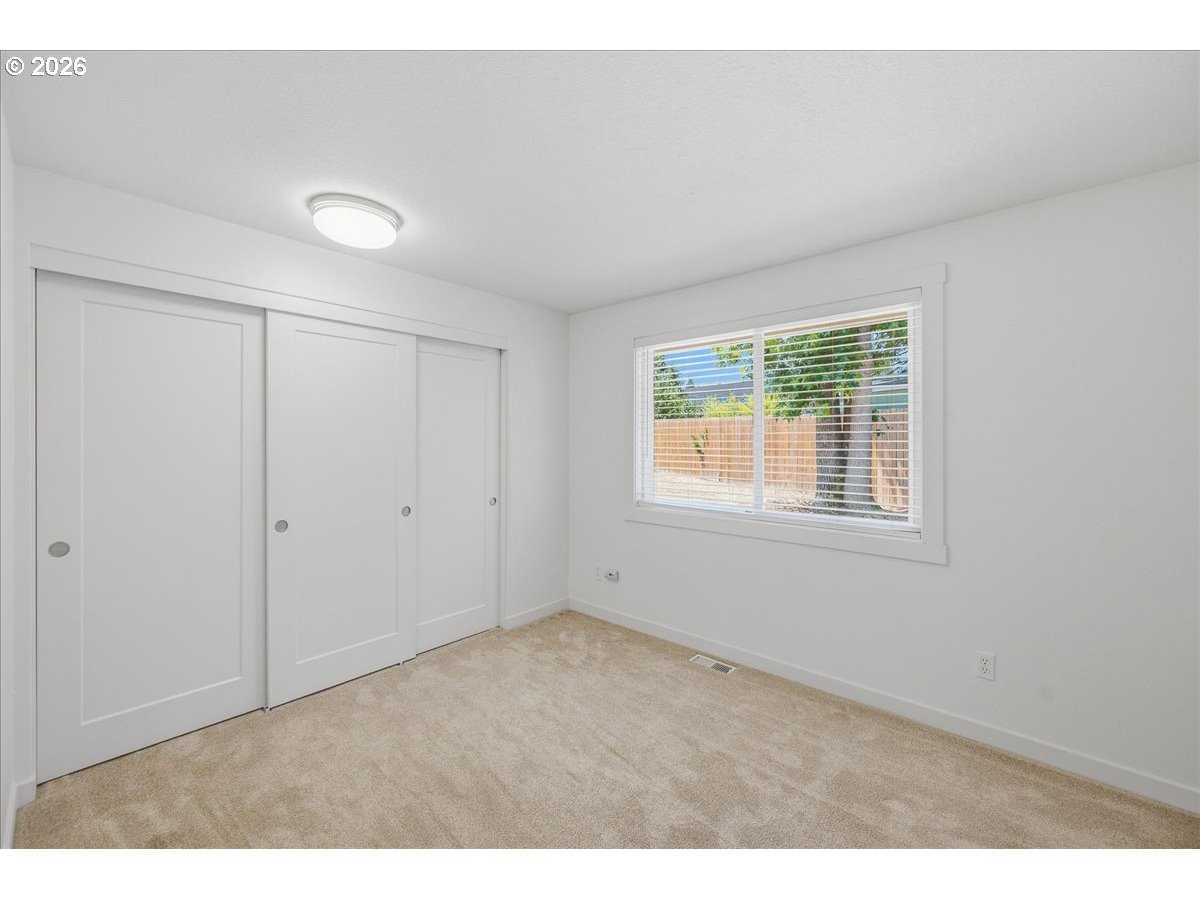 14885 SW HEIDI CT