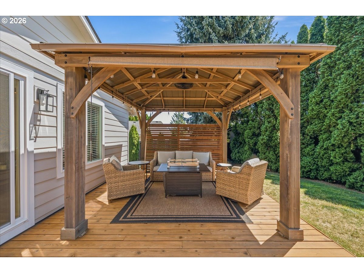14885 SW HEIDI CT