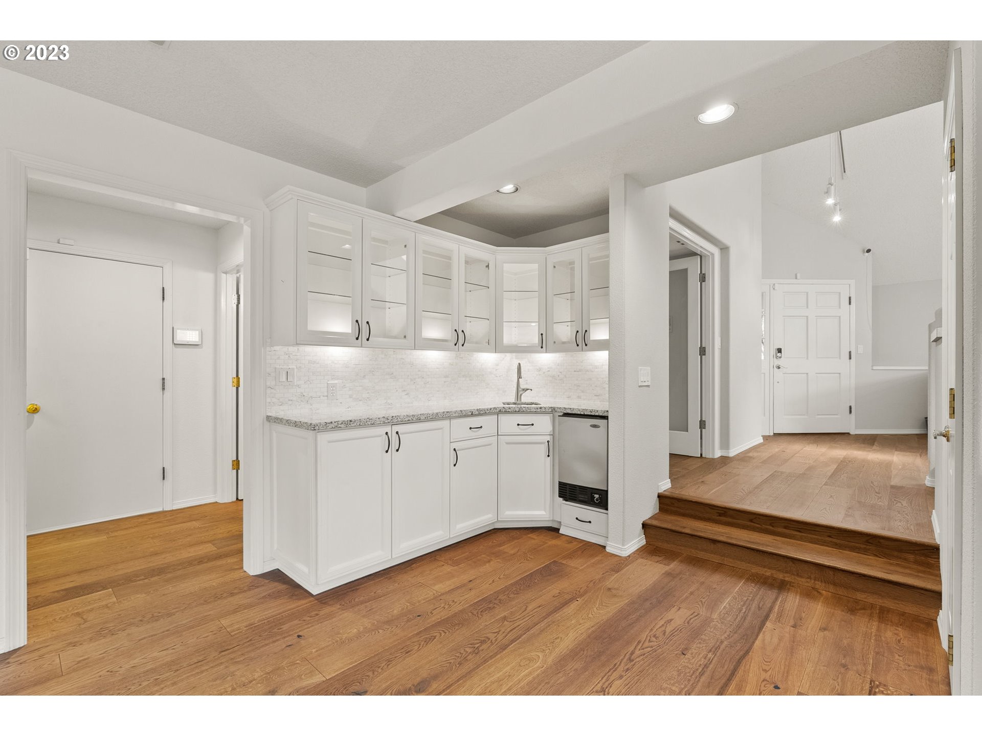 31056 SW COUNTRY VIEW LN