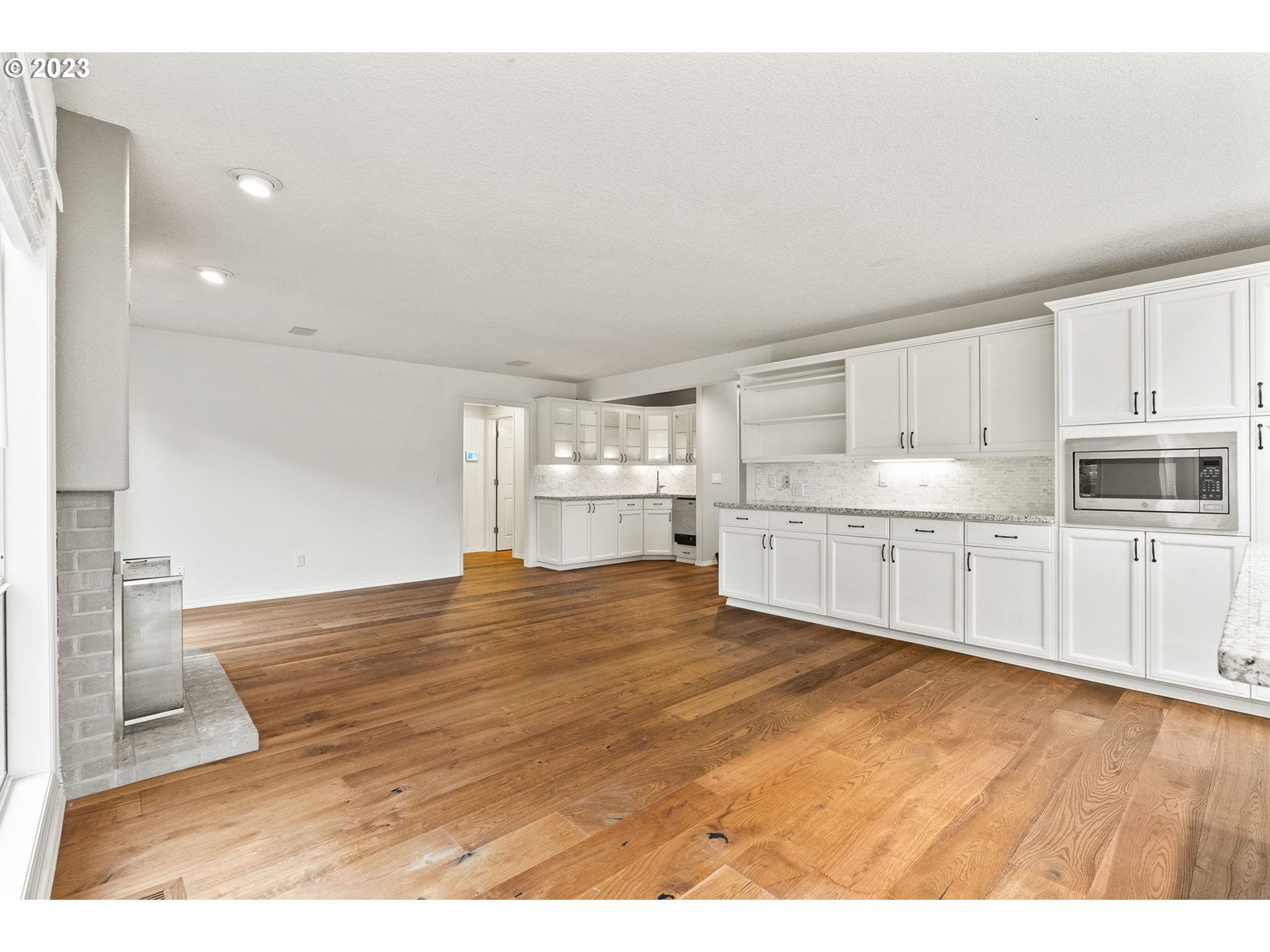 31056 SW COUNTRY VIEW LN