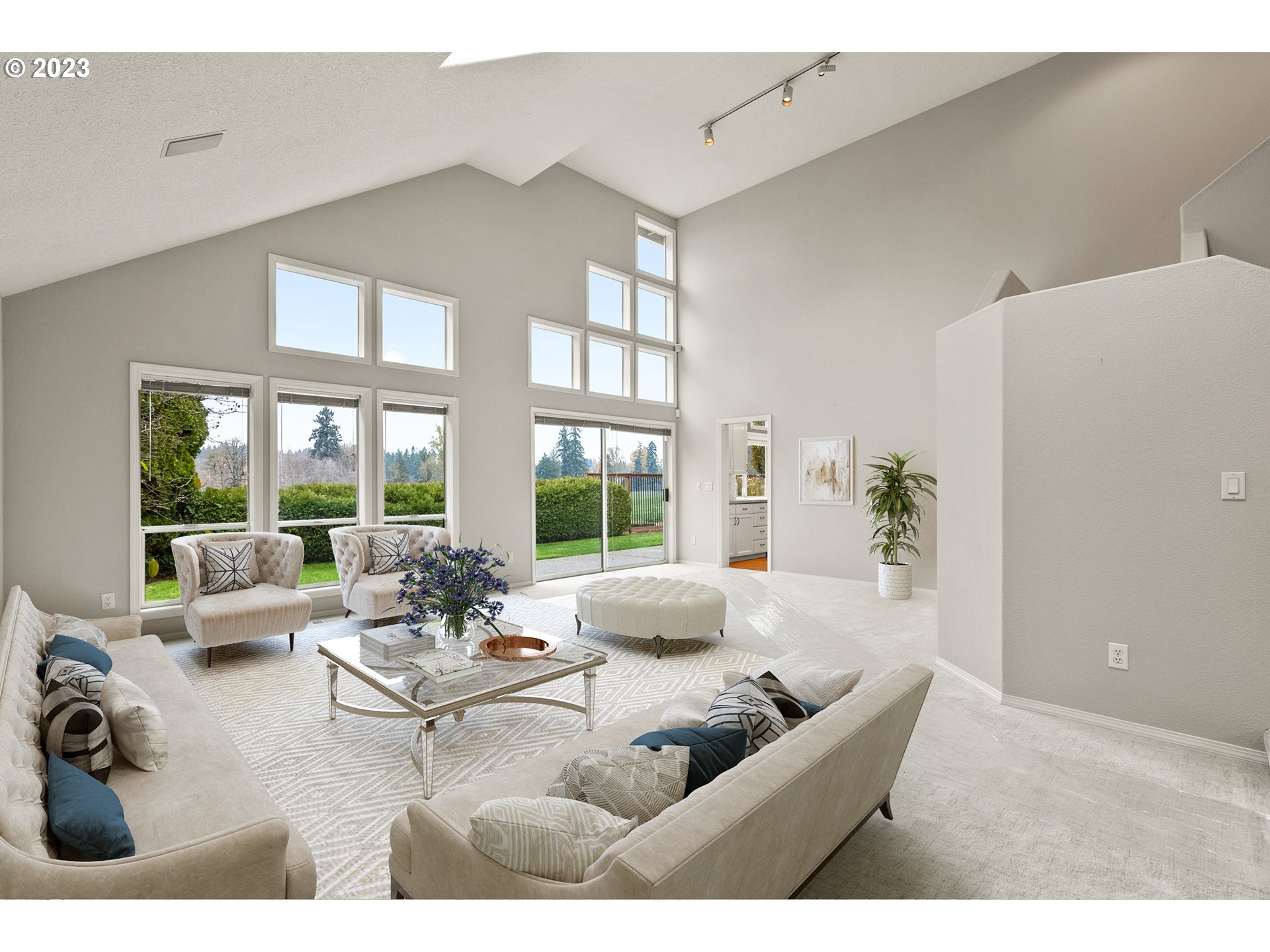 31056 SW COUNTRY VIEW LN