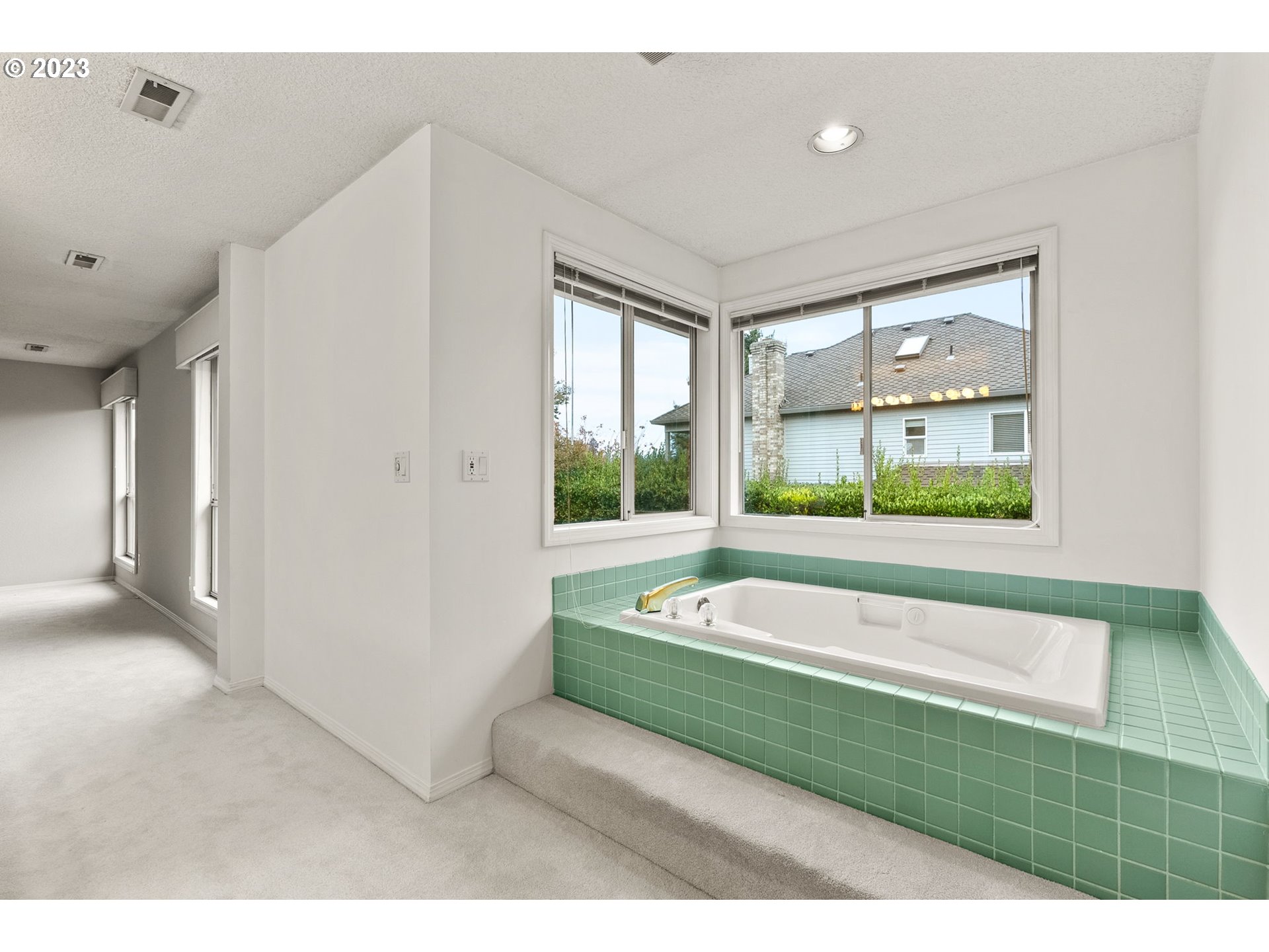 31056 SW COUNTRY VIEW LN