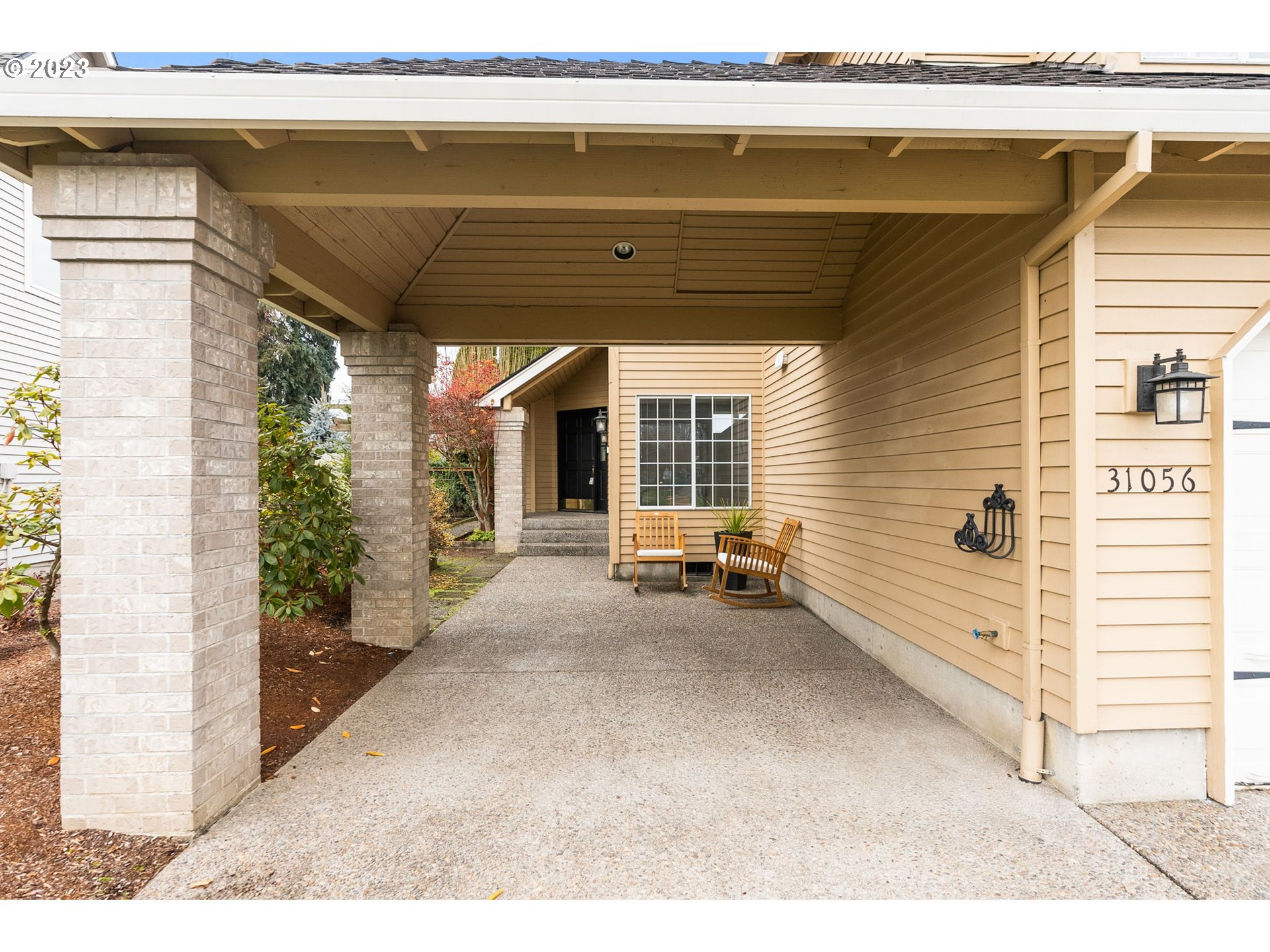 31056 SW COUNTRY VIEW LN