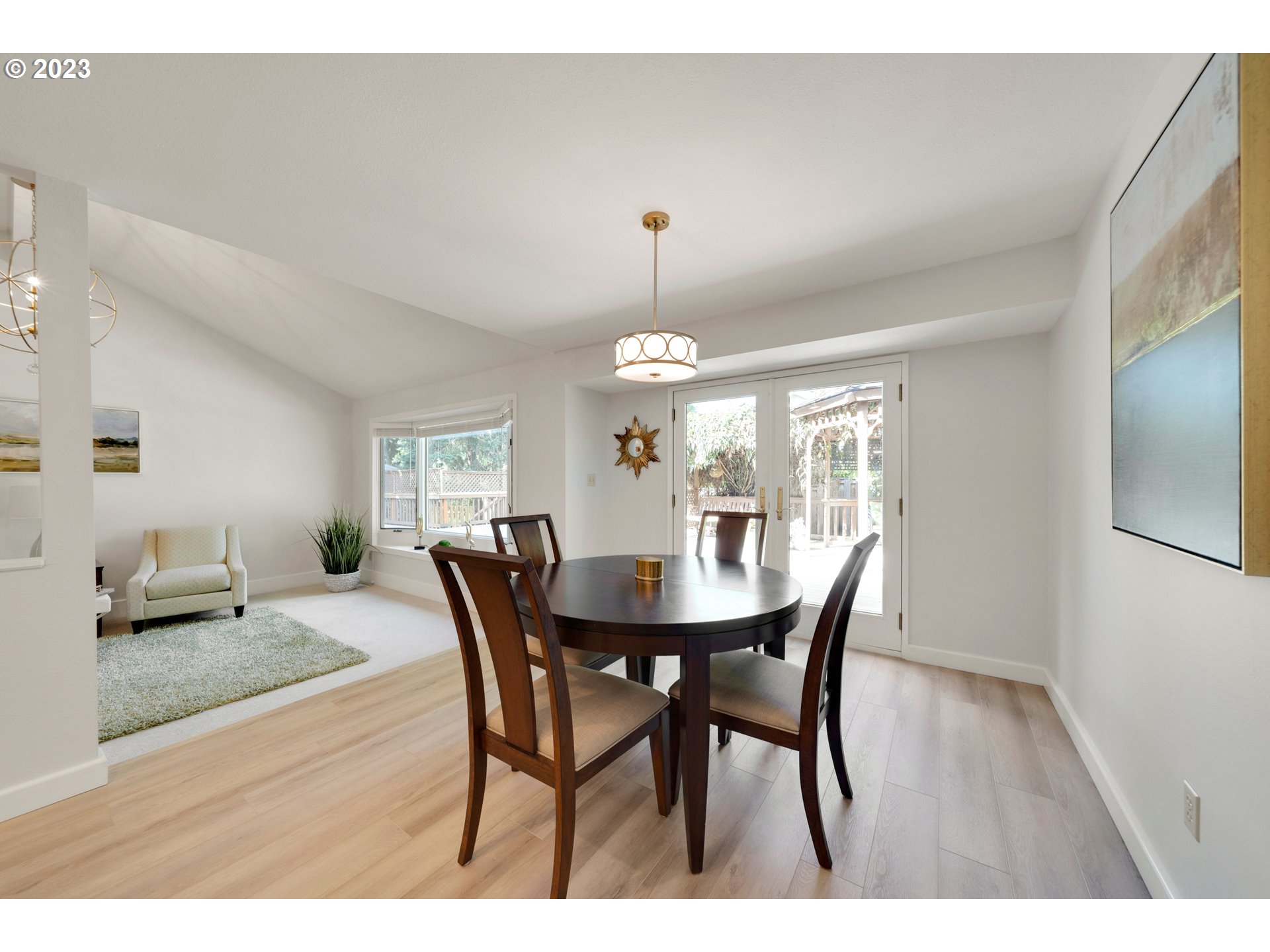 8 HOTSPUR ST