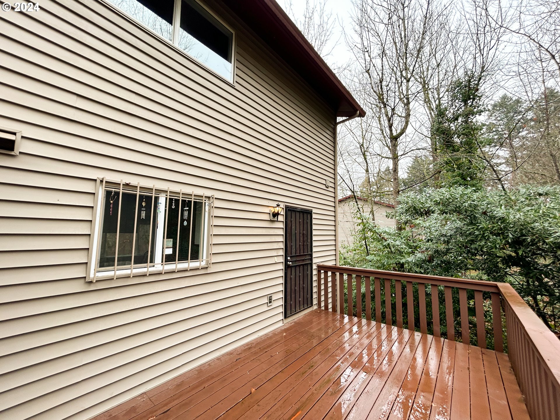 24070 NE TREEHILL DR