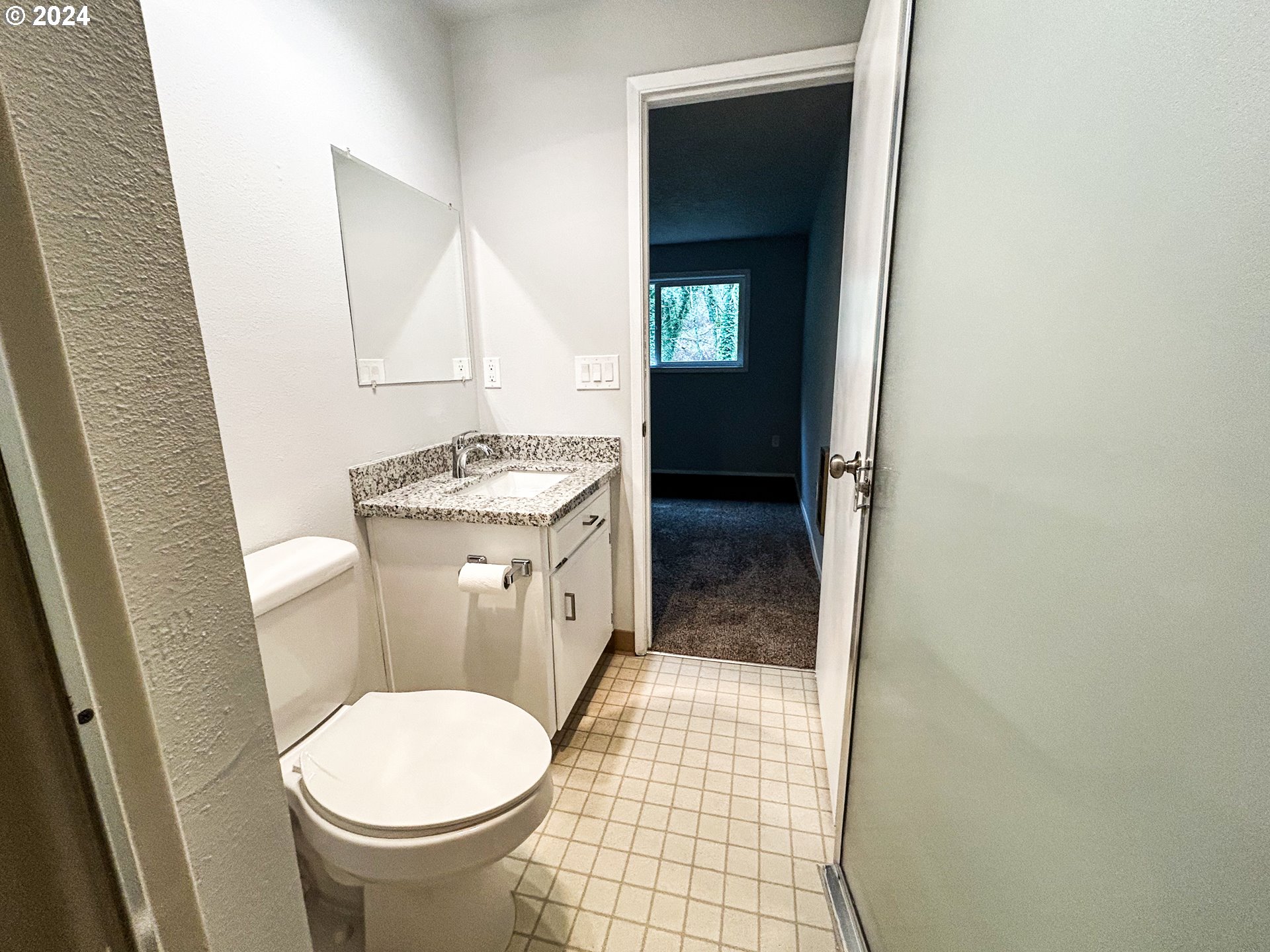 24070 NE TREEHILL DR