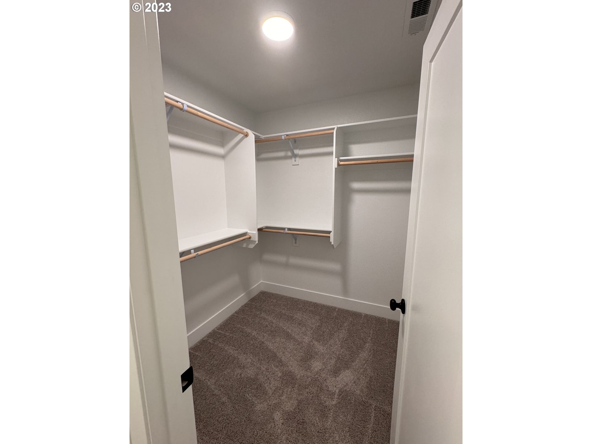 1139 Senna LN 49