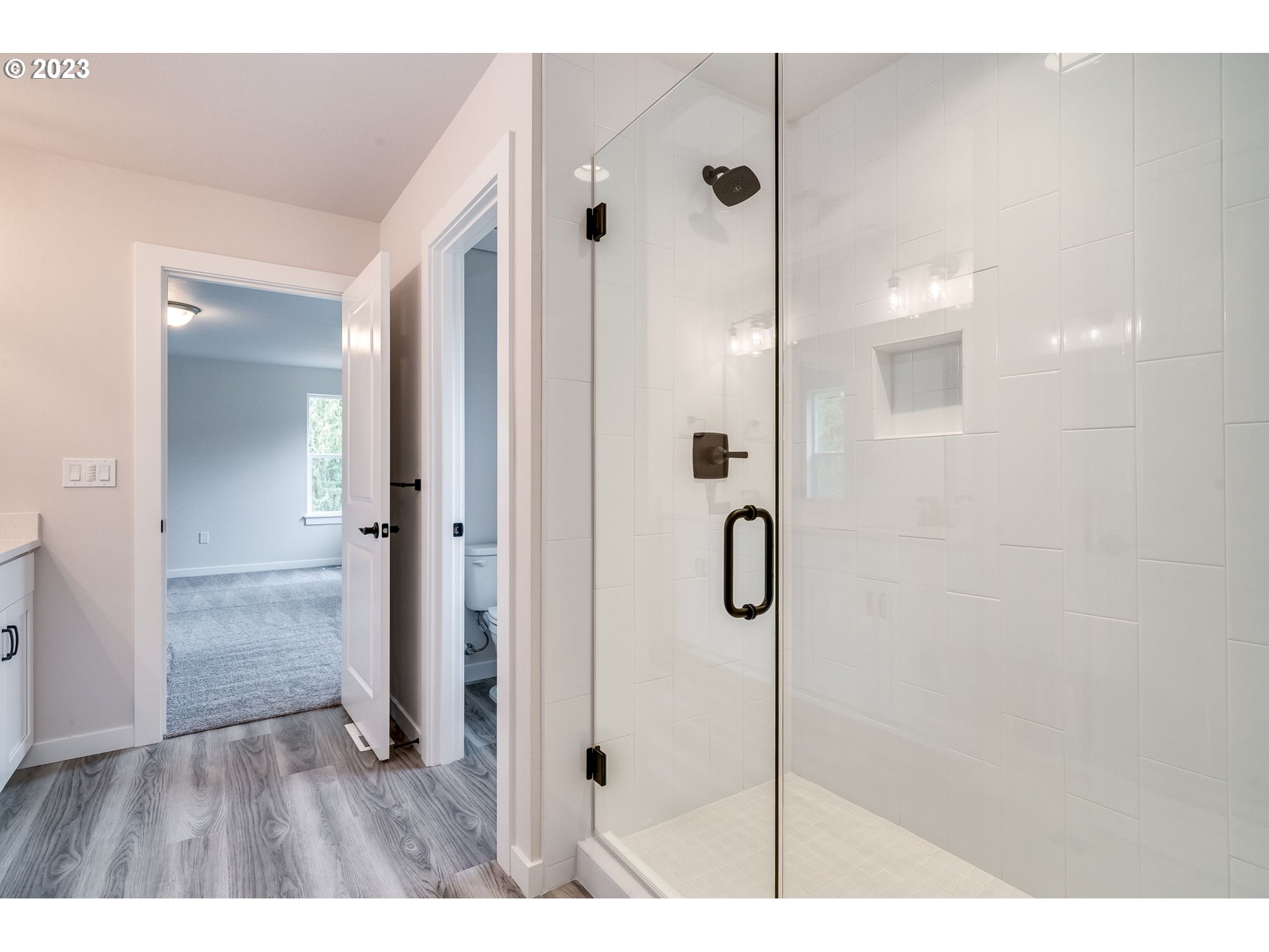 1947 NE Currin Creek DR