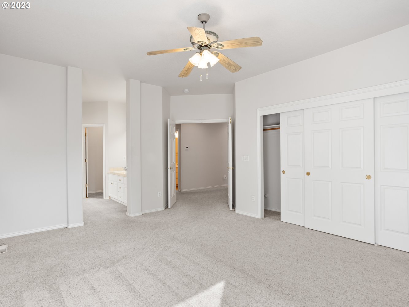 10604 NE 22ND PL