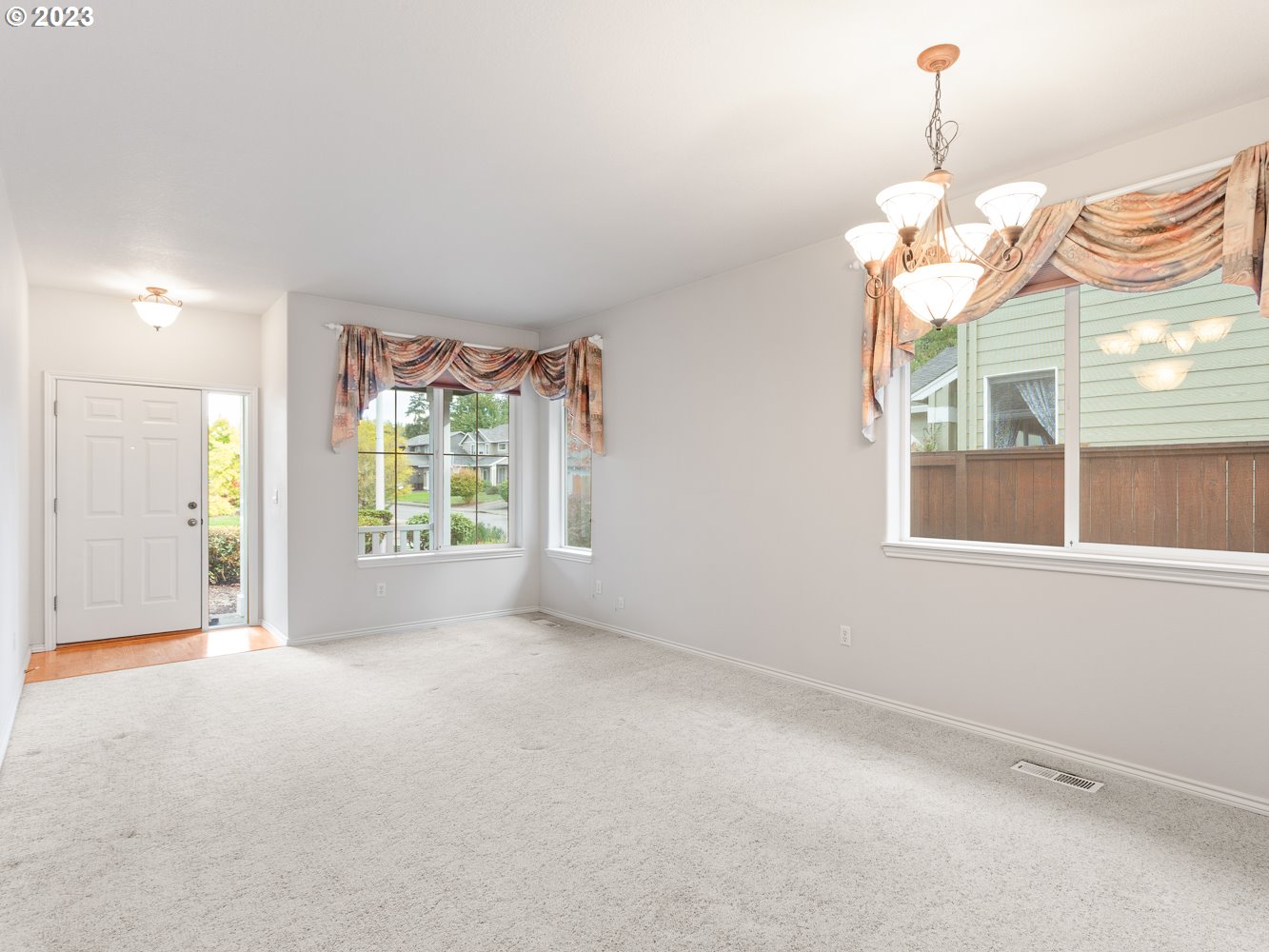 10604 NE 22ND PL