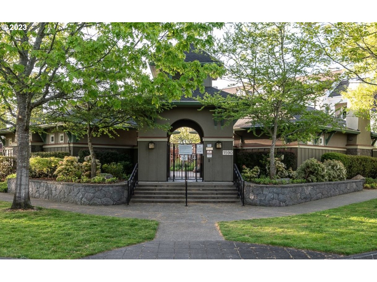 1678 NE ORENCO STATION PKWY