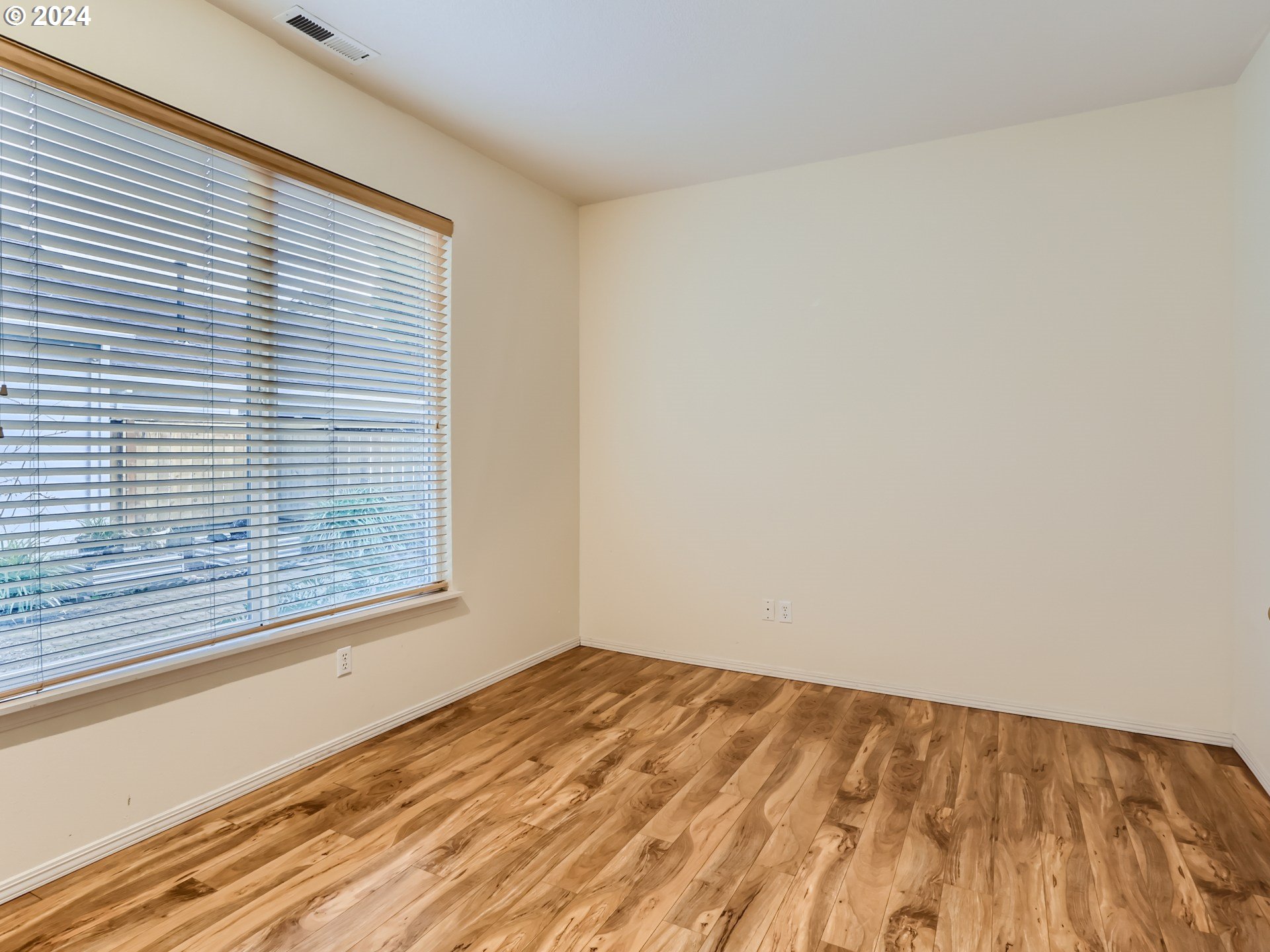 1678 NE ORENCO STATION PKWY