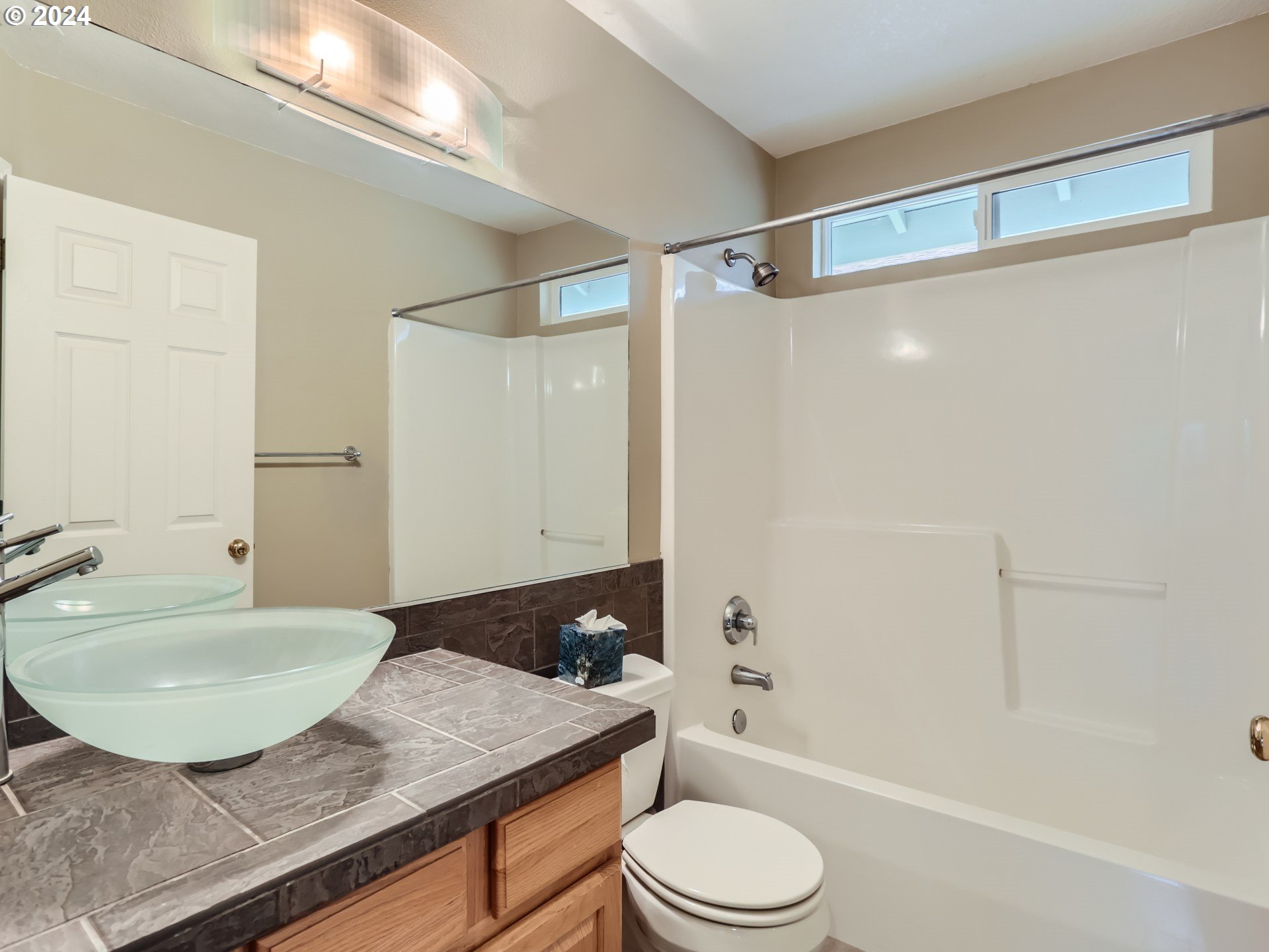 1678 NE ORENCO STATION PKWY