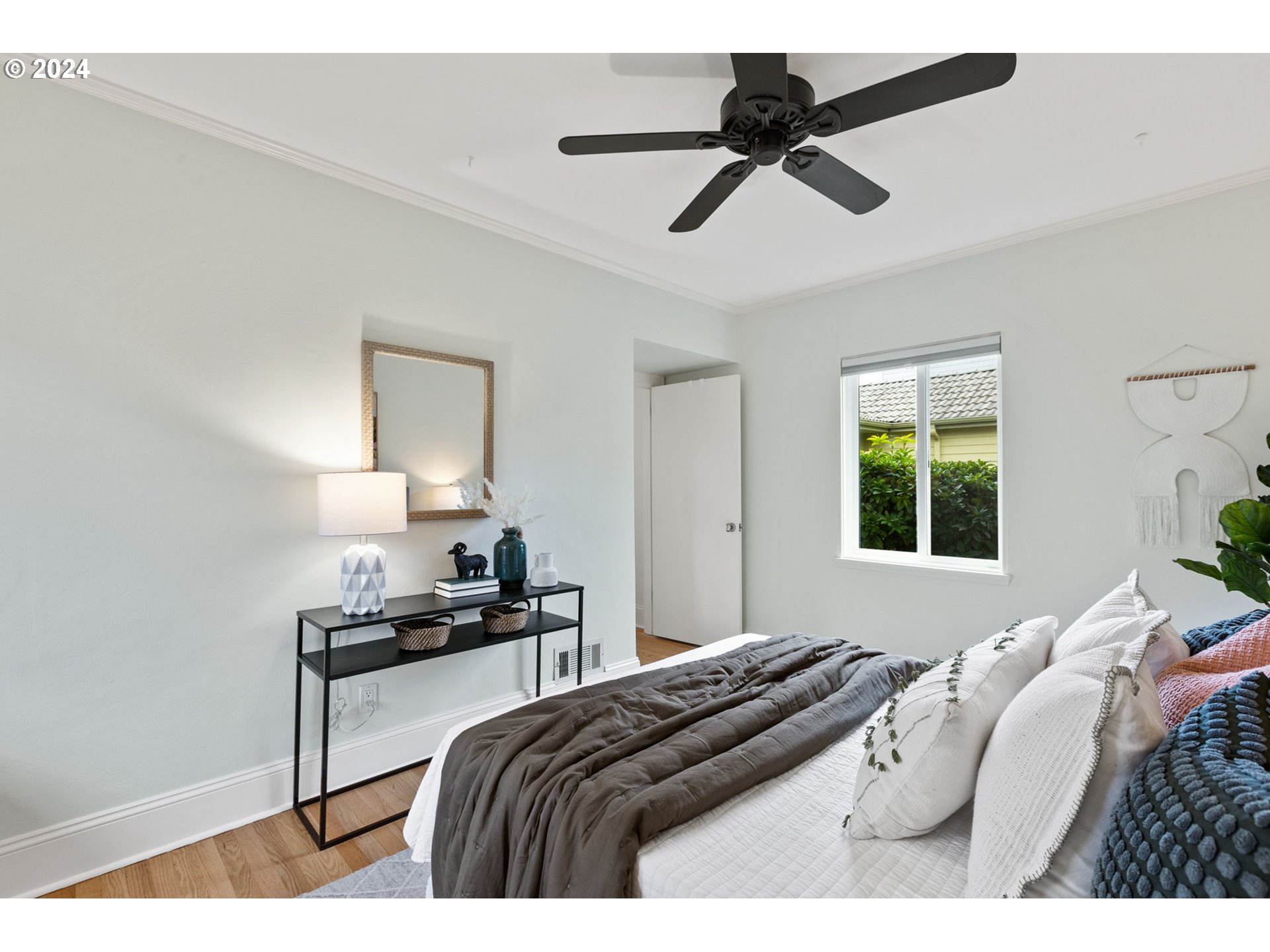 3525 SW COUNCIL CREST DR