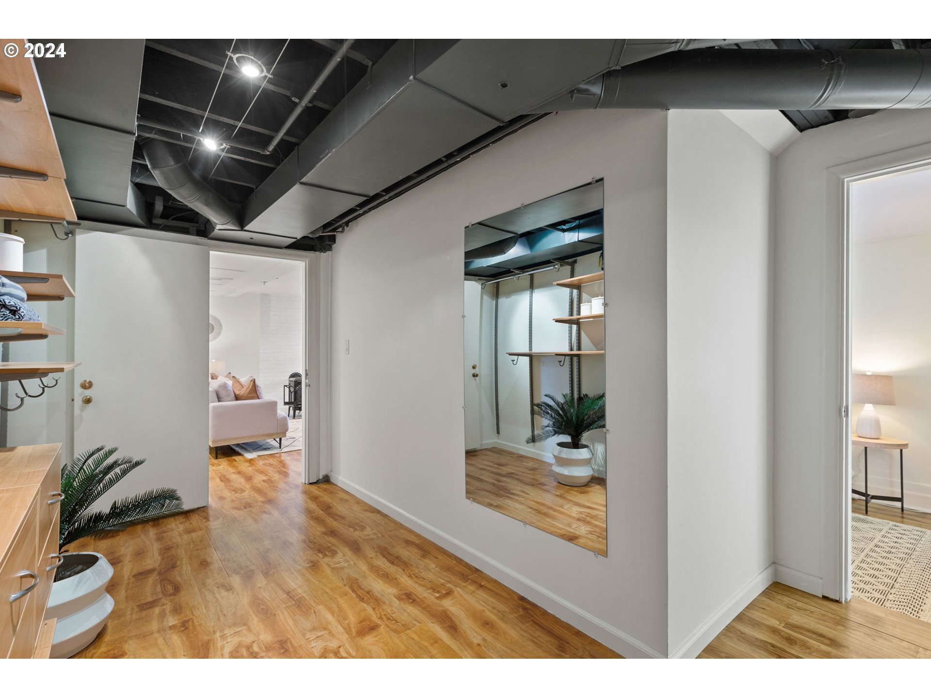 3525 SW COUNCIL CREST DR