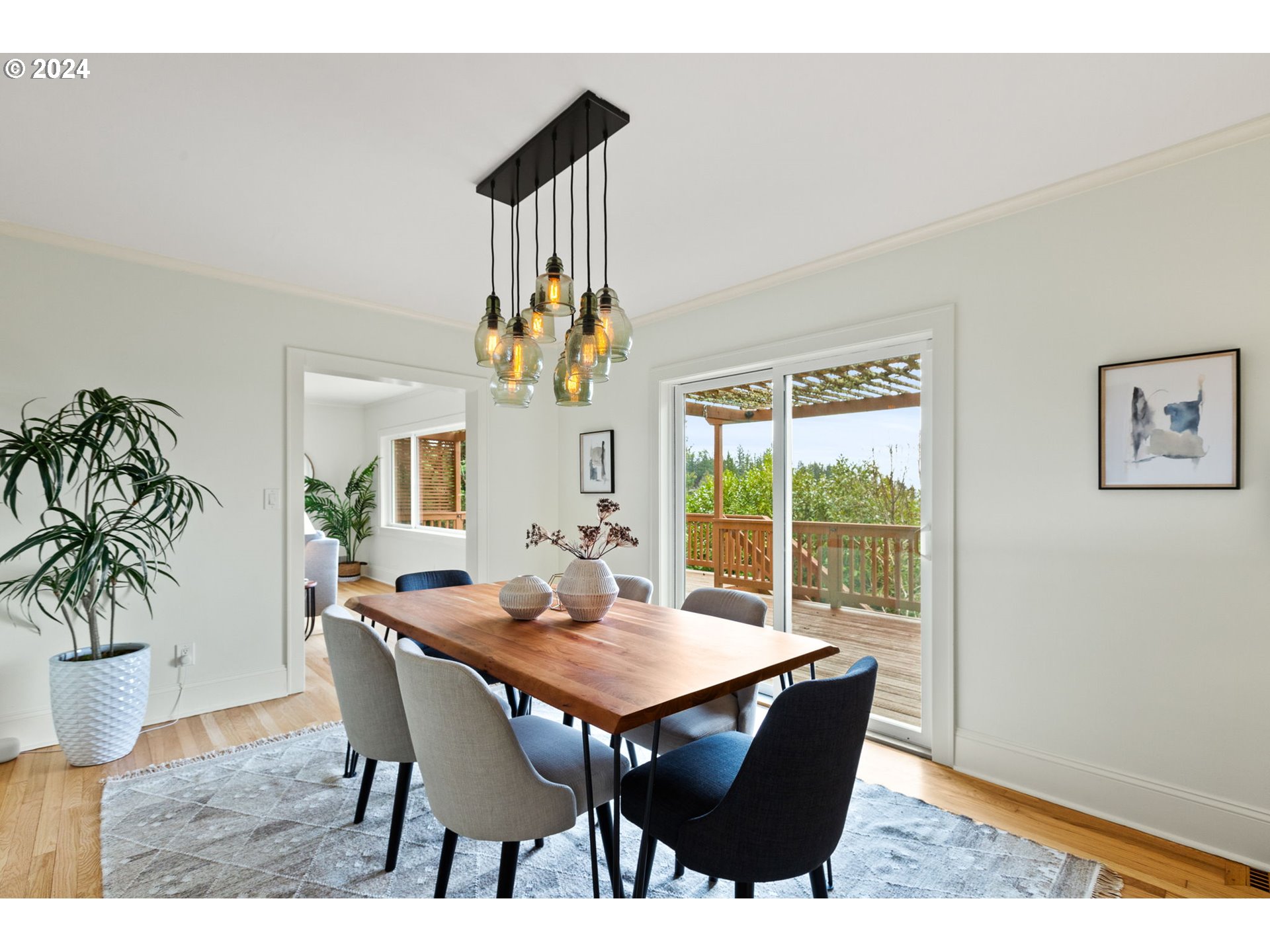 3525 SW COUNCIL CREST DR