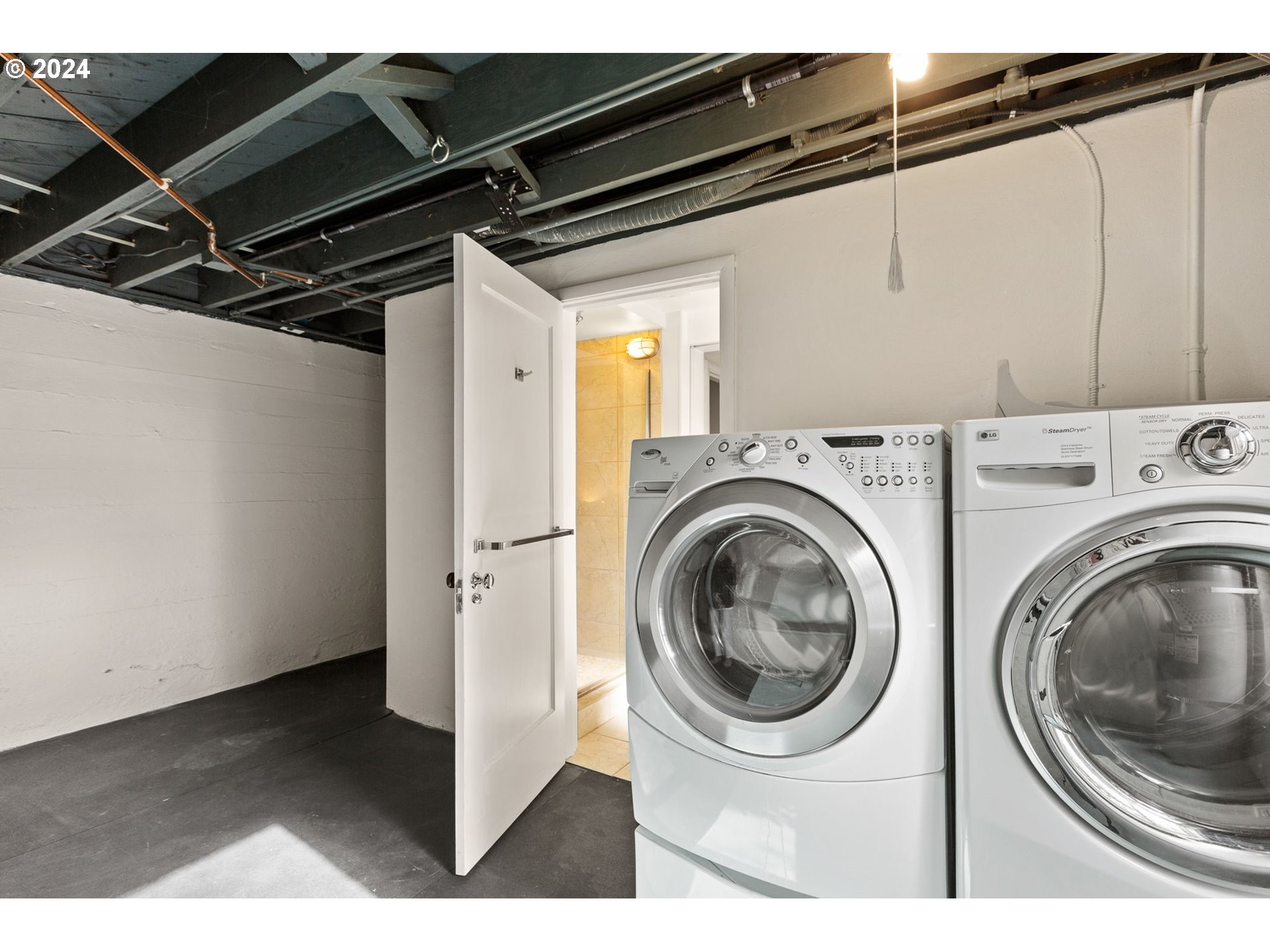 3525 SW COUNCIL CREST DR