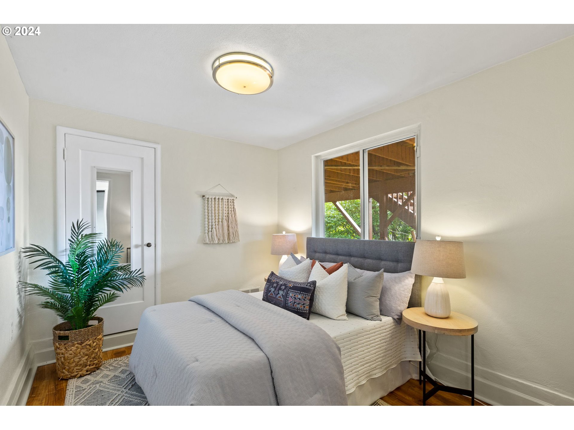 3525 SW COUNCIL CREST DR