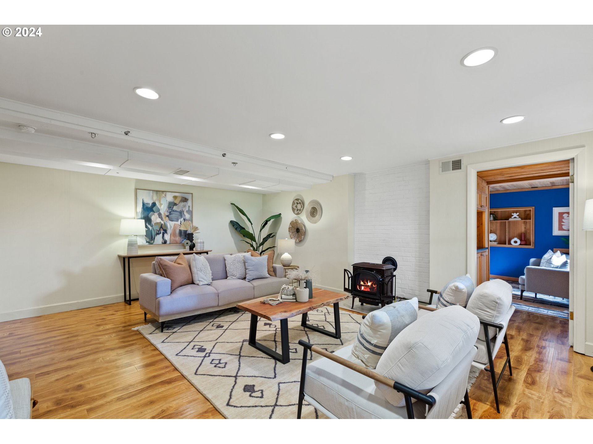 3525 SW COUNCIL CREST DR