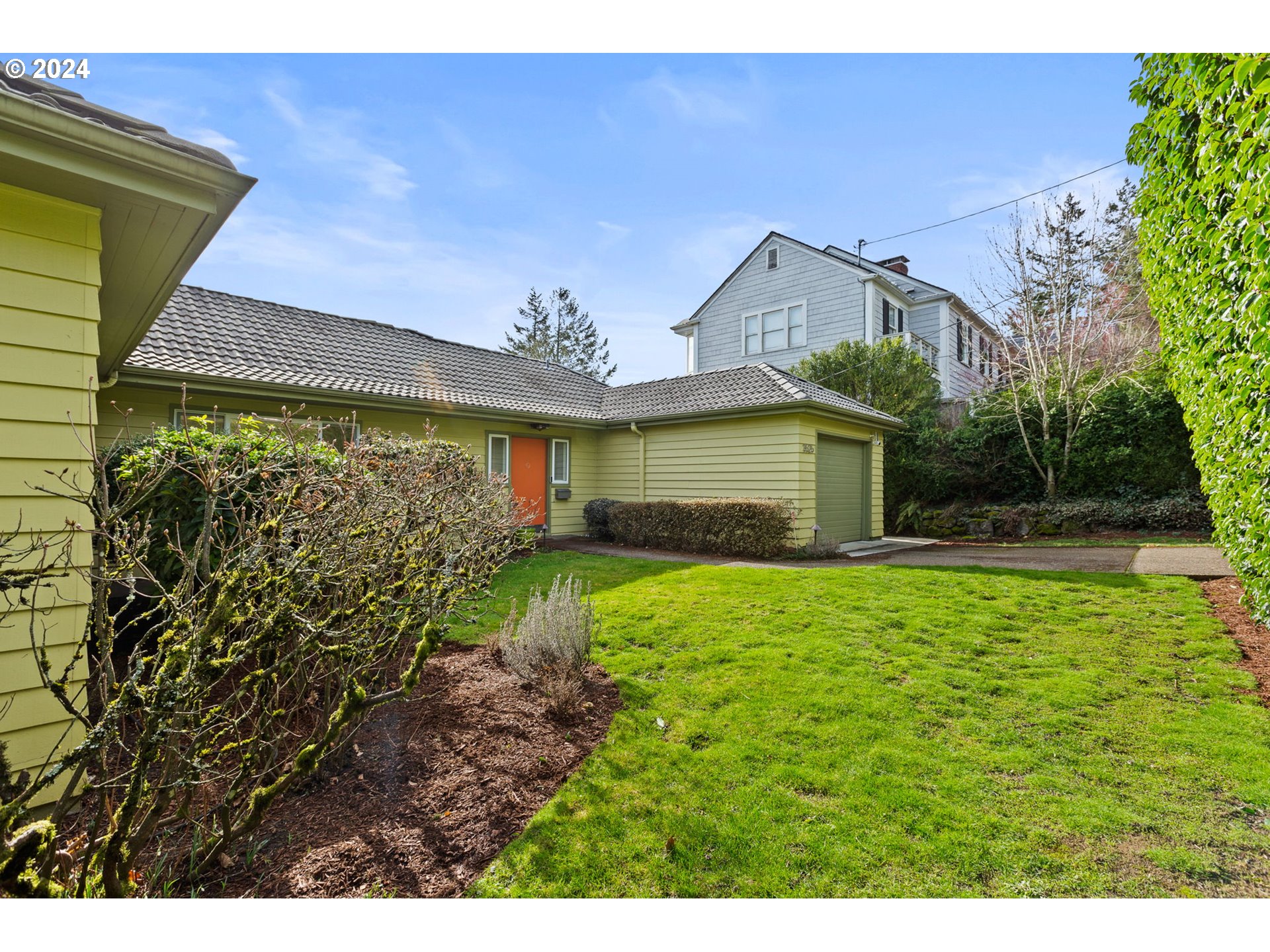 3525 SW COUNCIL CREST DR