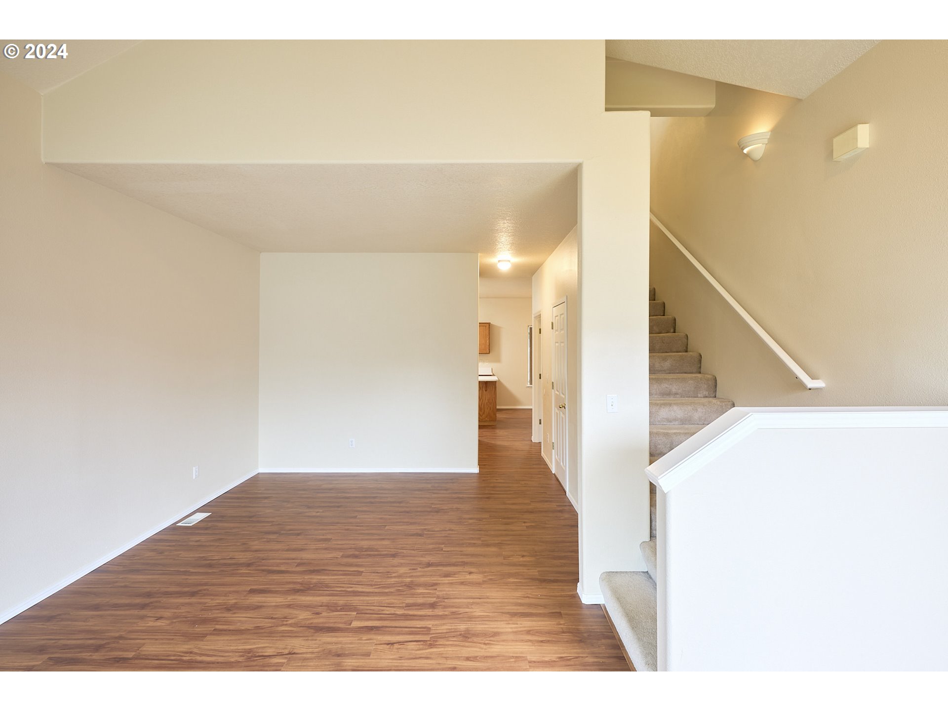 2833 SE TUMBLESTONE DR