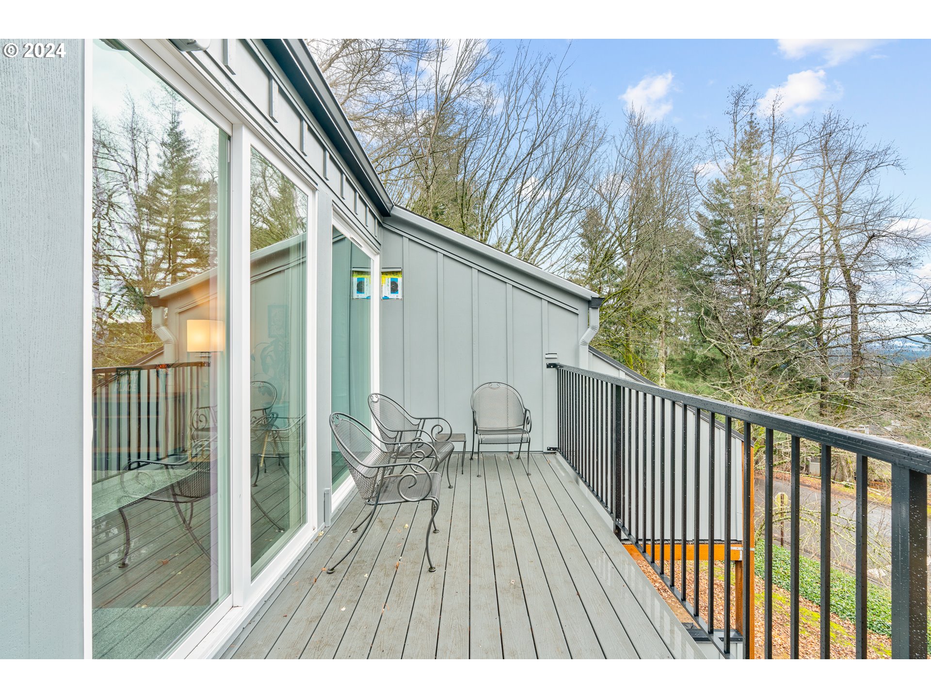 4 TOUCHSTONE Unit: 68