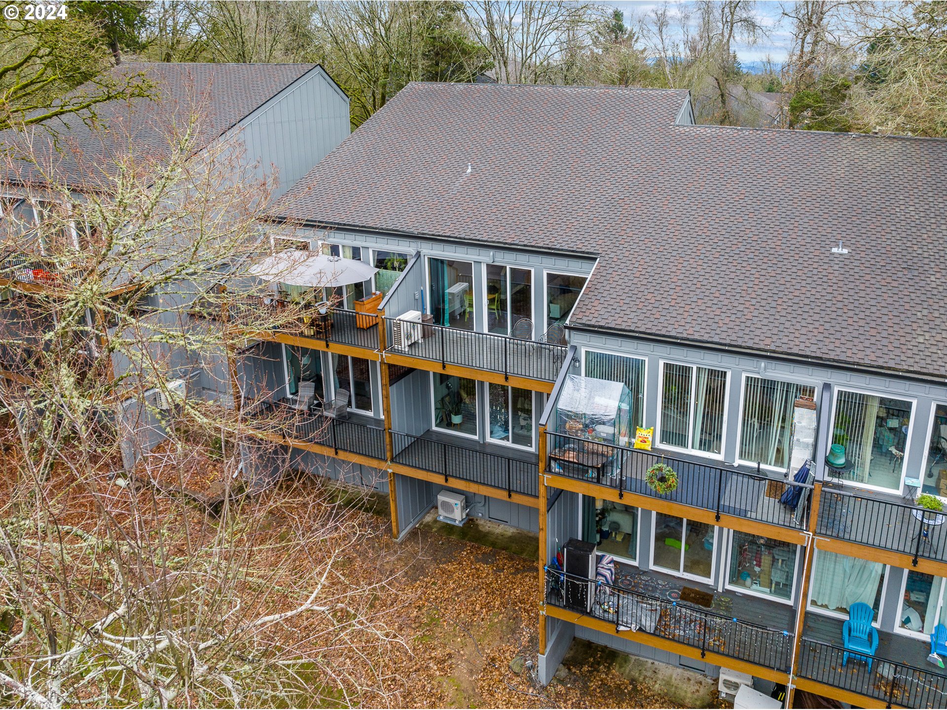 4 TOUCHSTONE Unit: 68