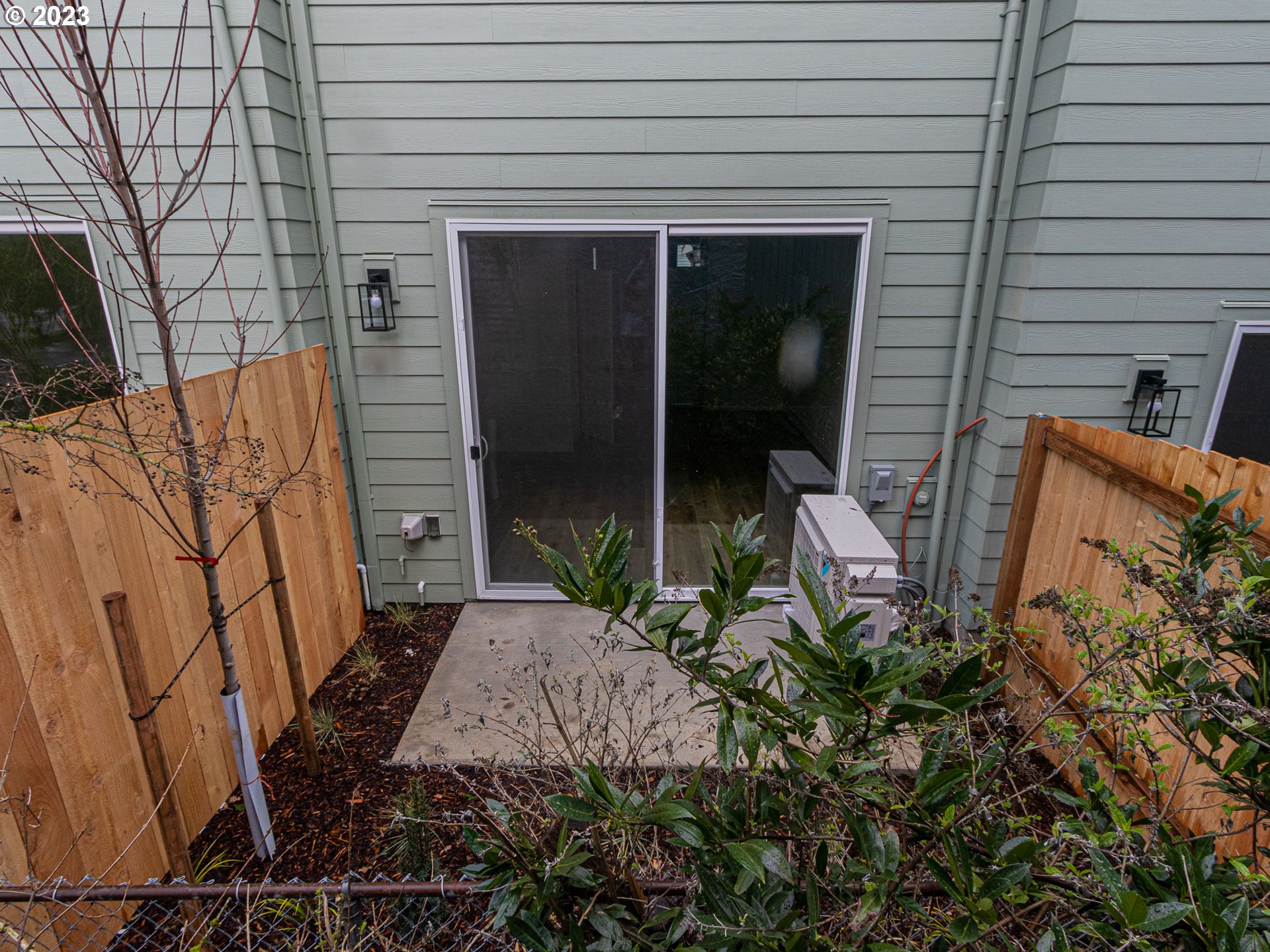 5330 SE Milwaukie AVE 4