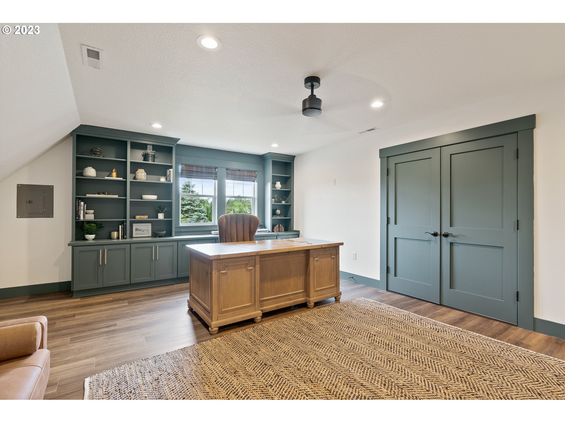 14425 S MACKSBURG RD