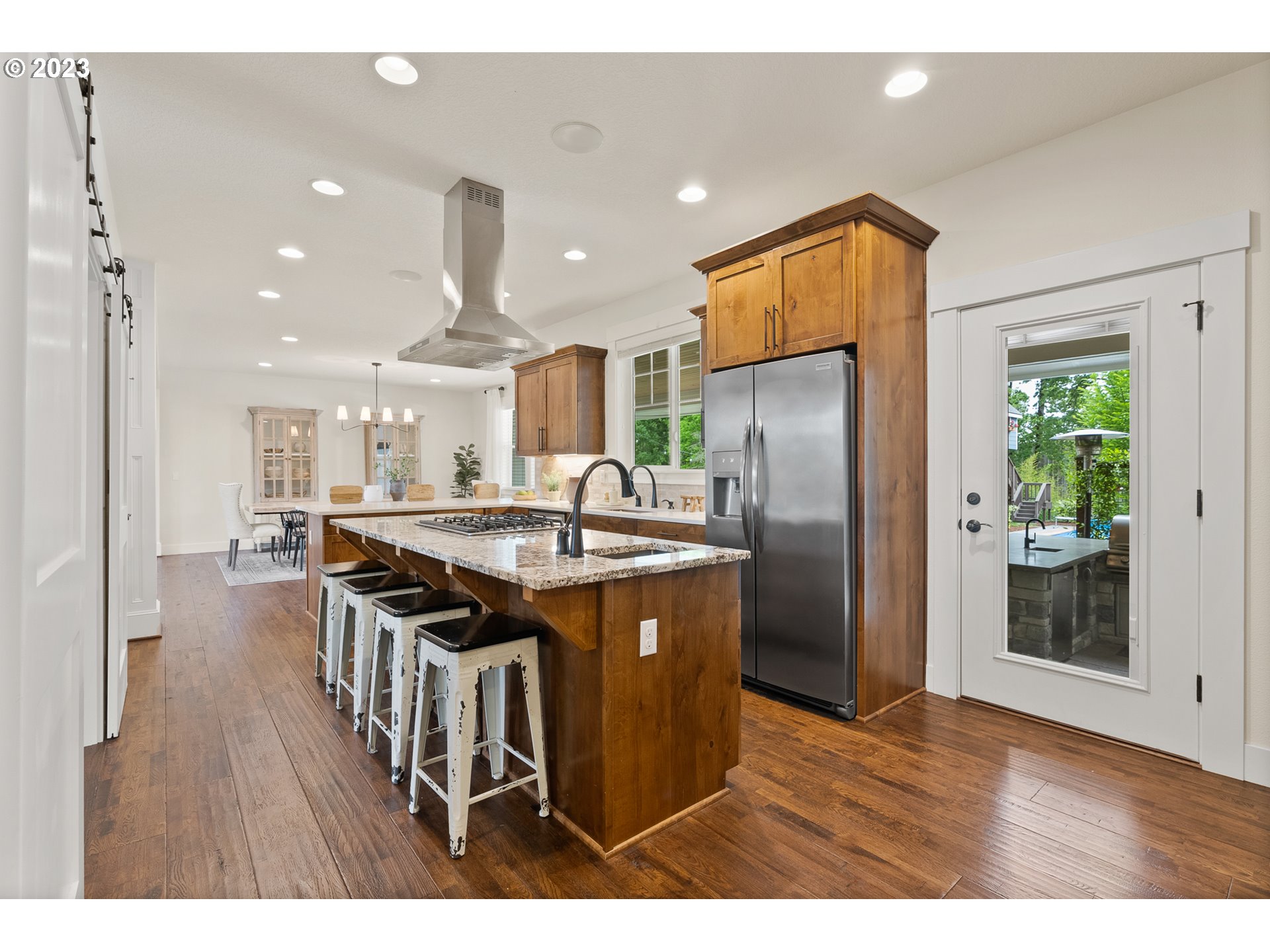 14425 S MACKSBURG RD