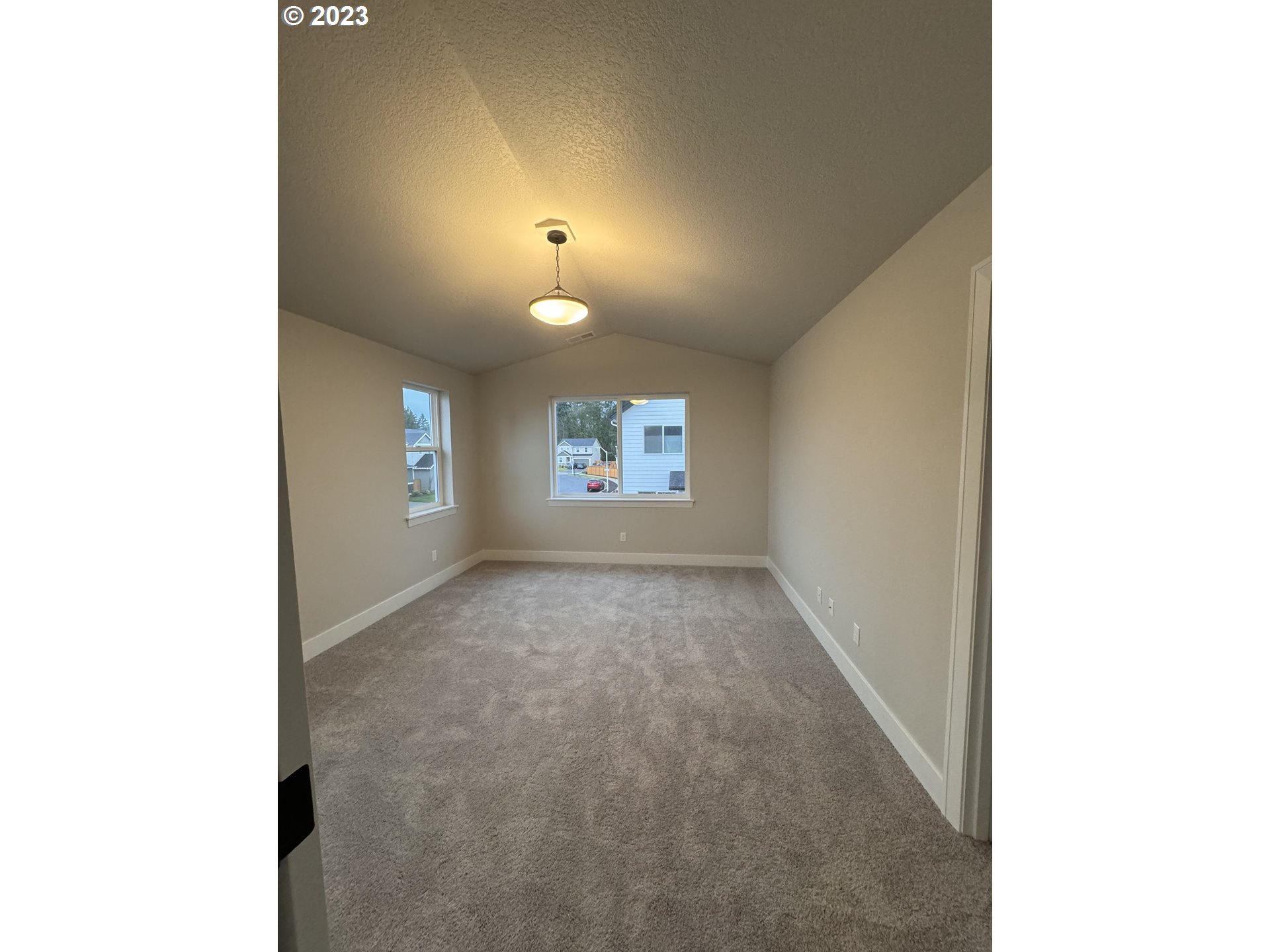 1130 Lillium LN 47