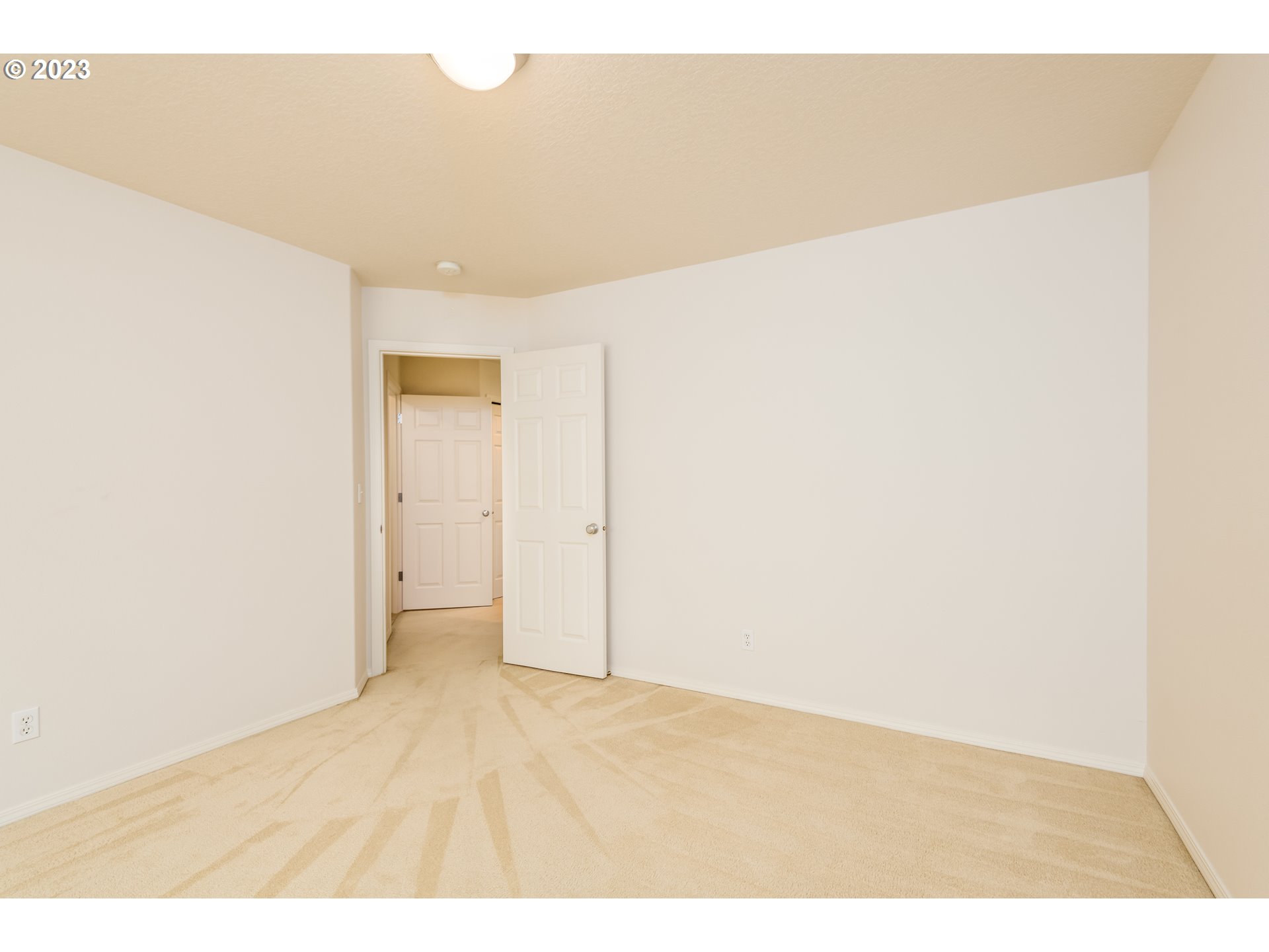 495 NE 58TH AVE