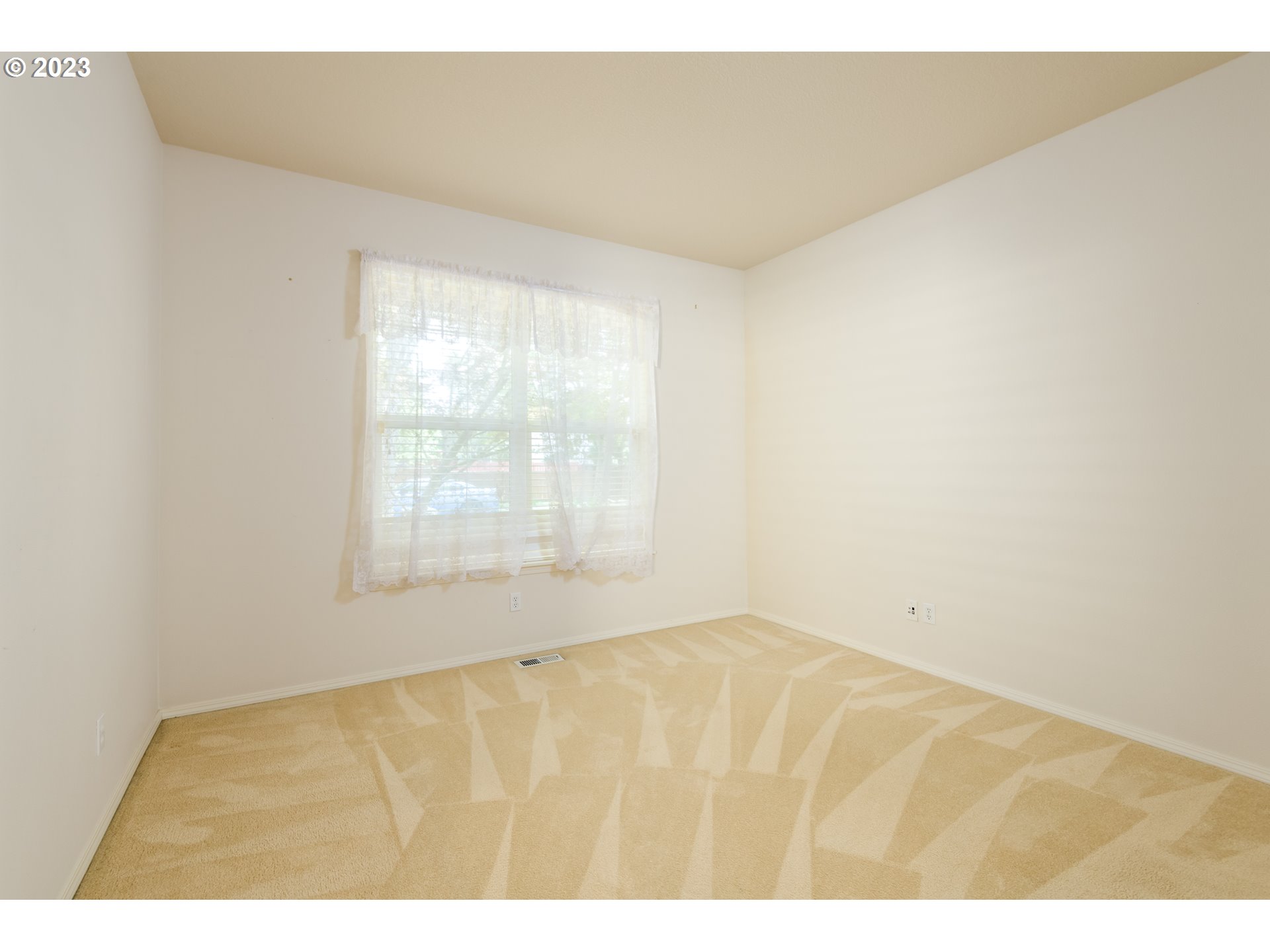 495 NE 58TH AVE