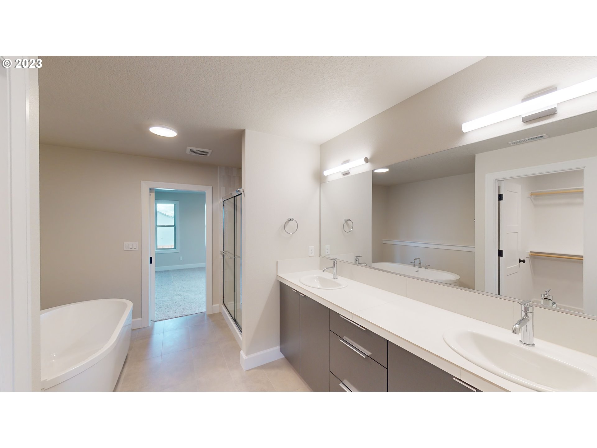 879 NE 17TH AVE Lot 4