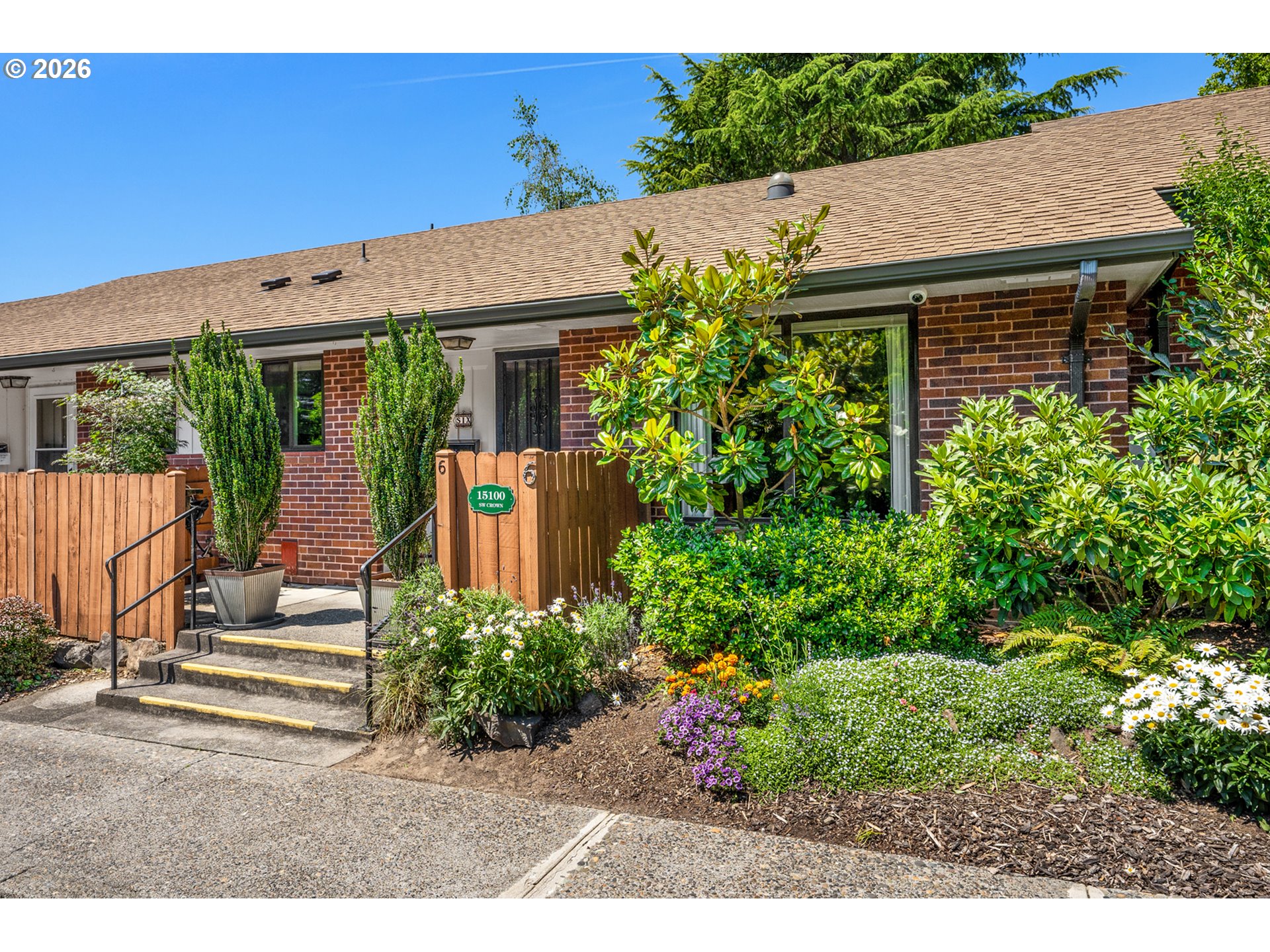 15100 SW CROWN DR 6