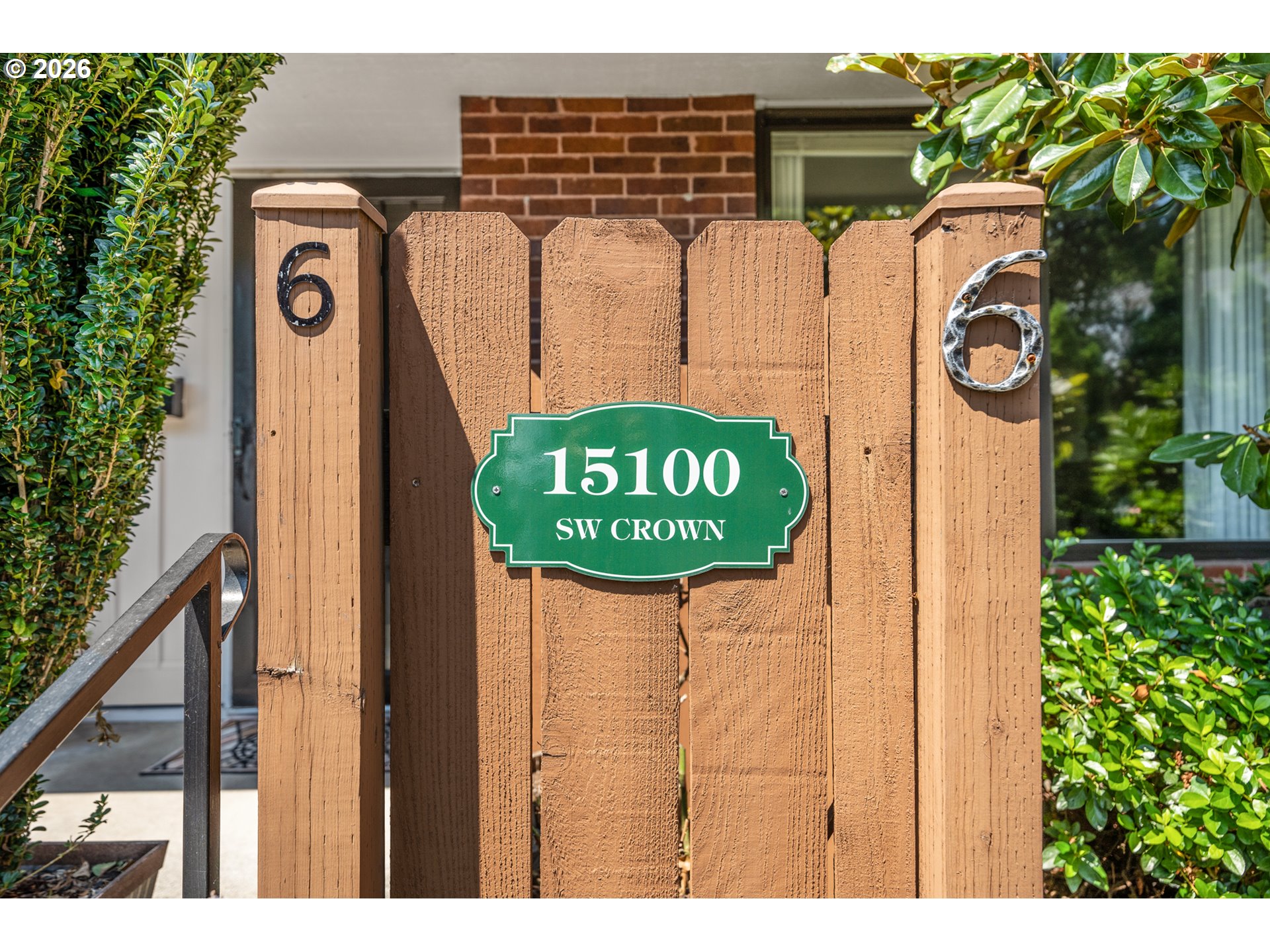 15100 SW CROWN DR 6