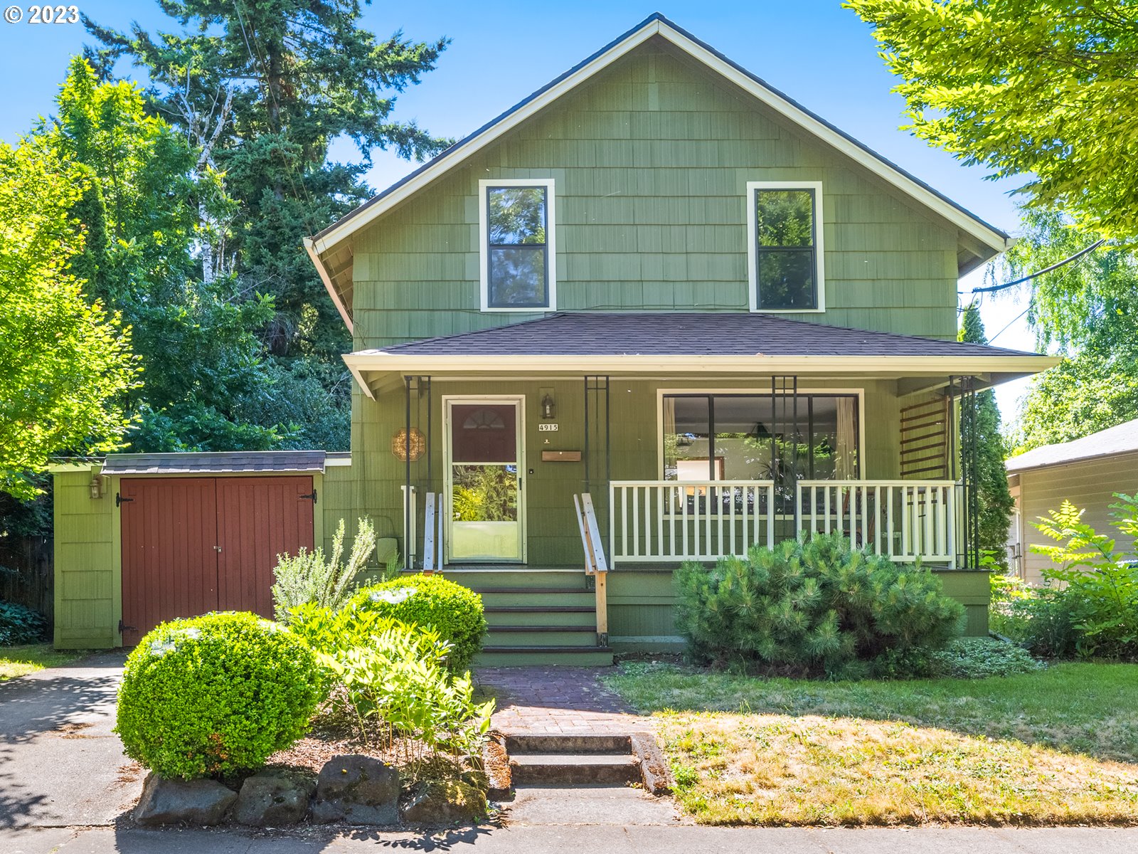 4915 SE 37TH AVE