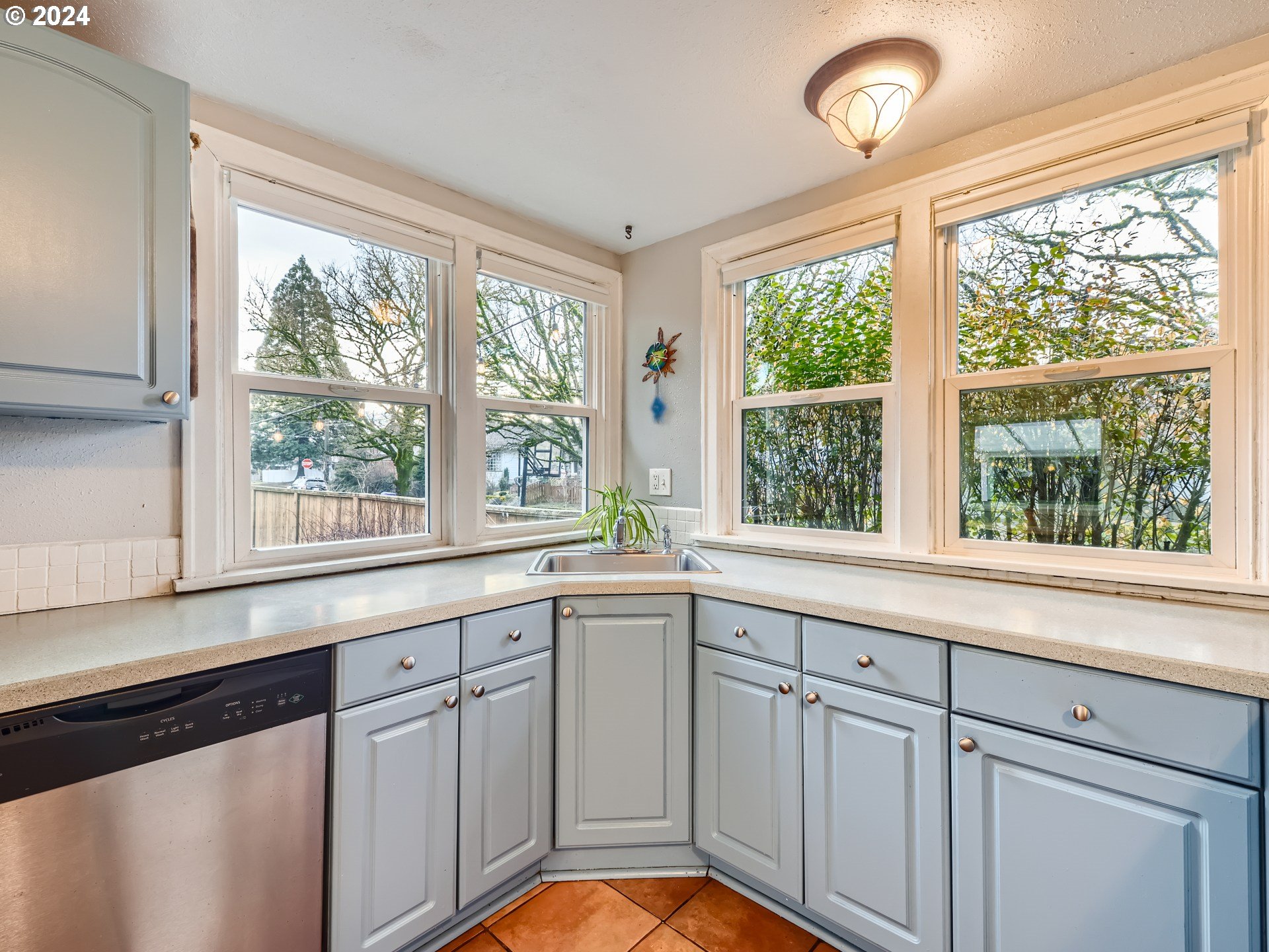 5404 SE GLADSTONE ST