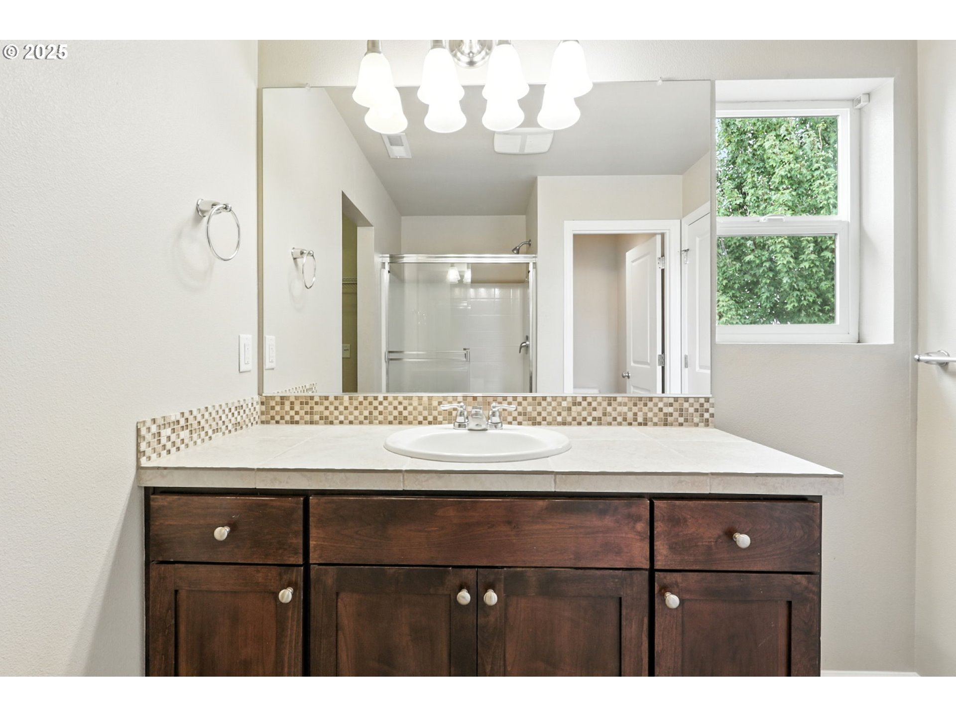 1918 NE 77TH PL, Vancouver