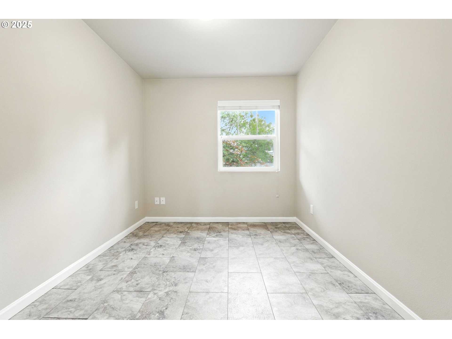 1918 NE 77TH PL, Vancouver