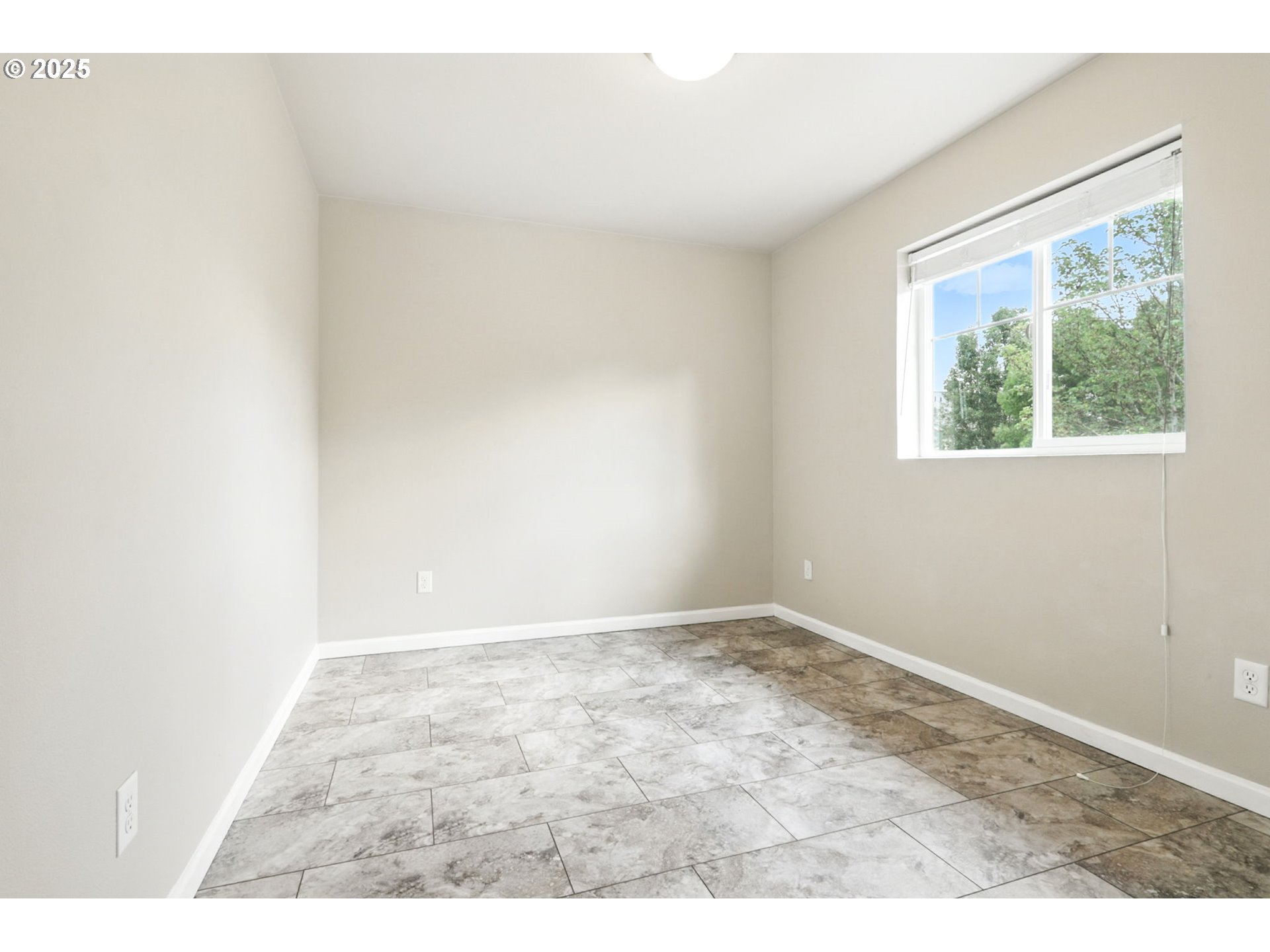 1918 NE 77TH PL, Vancouver