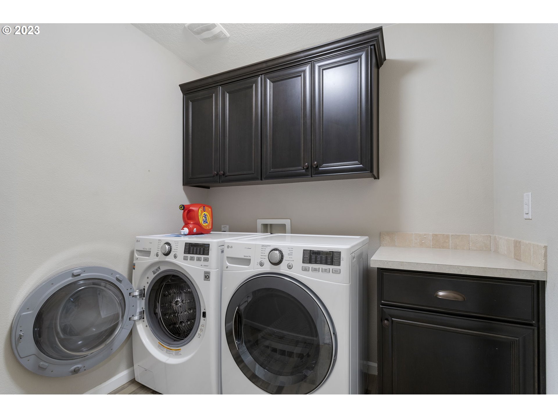 11840 NW MAPLE HILL LN