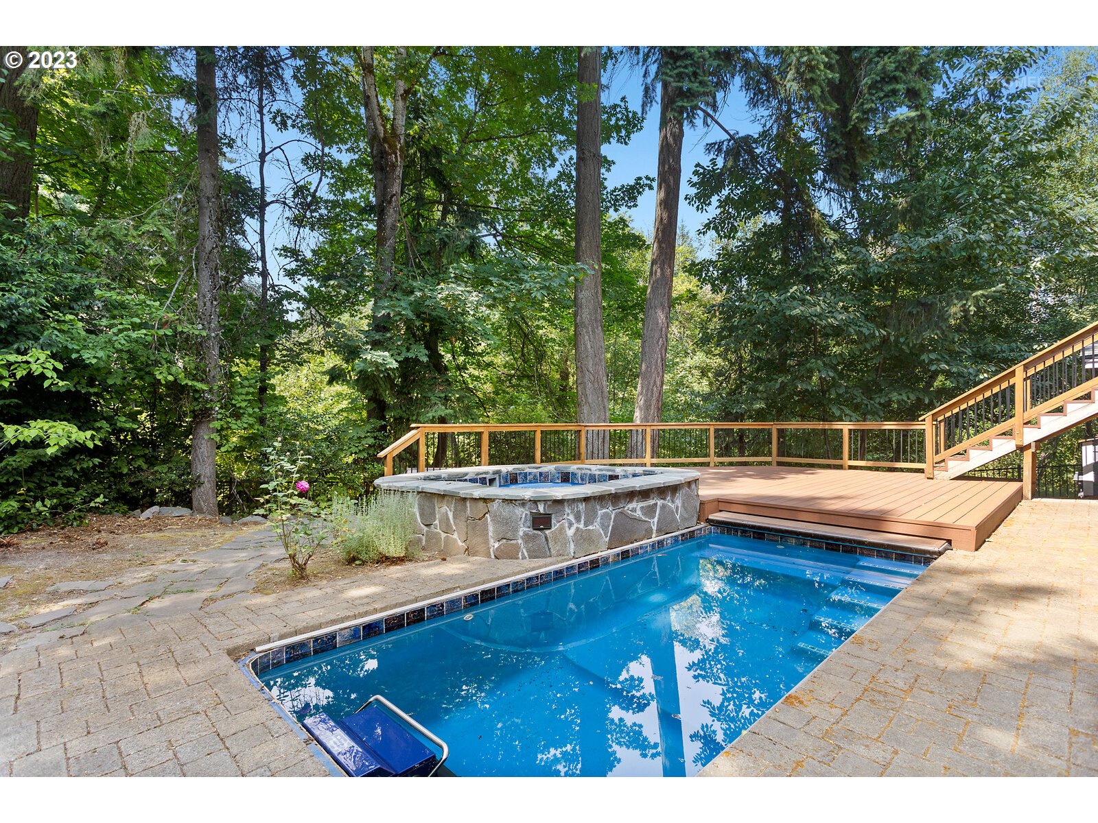 11640 SW FAIRVIEW LN