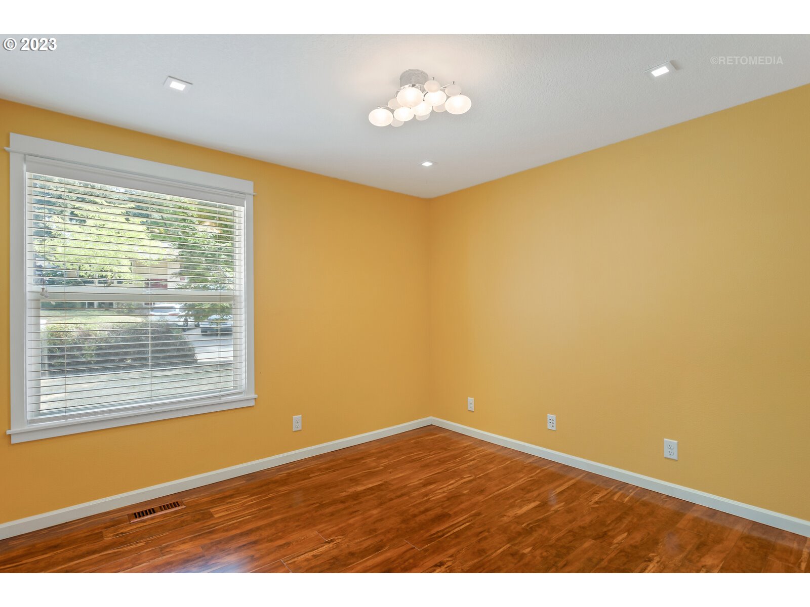 11640 SW FAIRVIEW LN