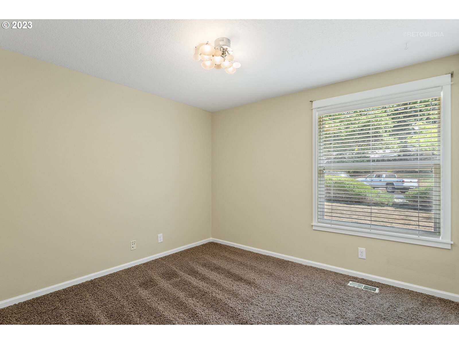 11640 SW FAIRVIEW LN